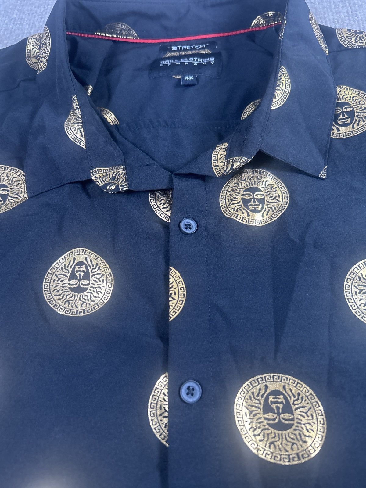 Other Drill Clothing Company Men’s 4XBlack Gold Medusa Coin Print Size US XXL / EU 58 / 5 - 2 Thumbnail
