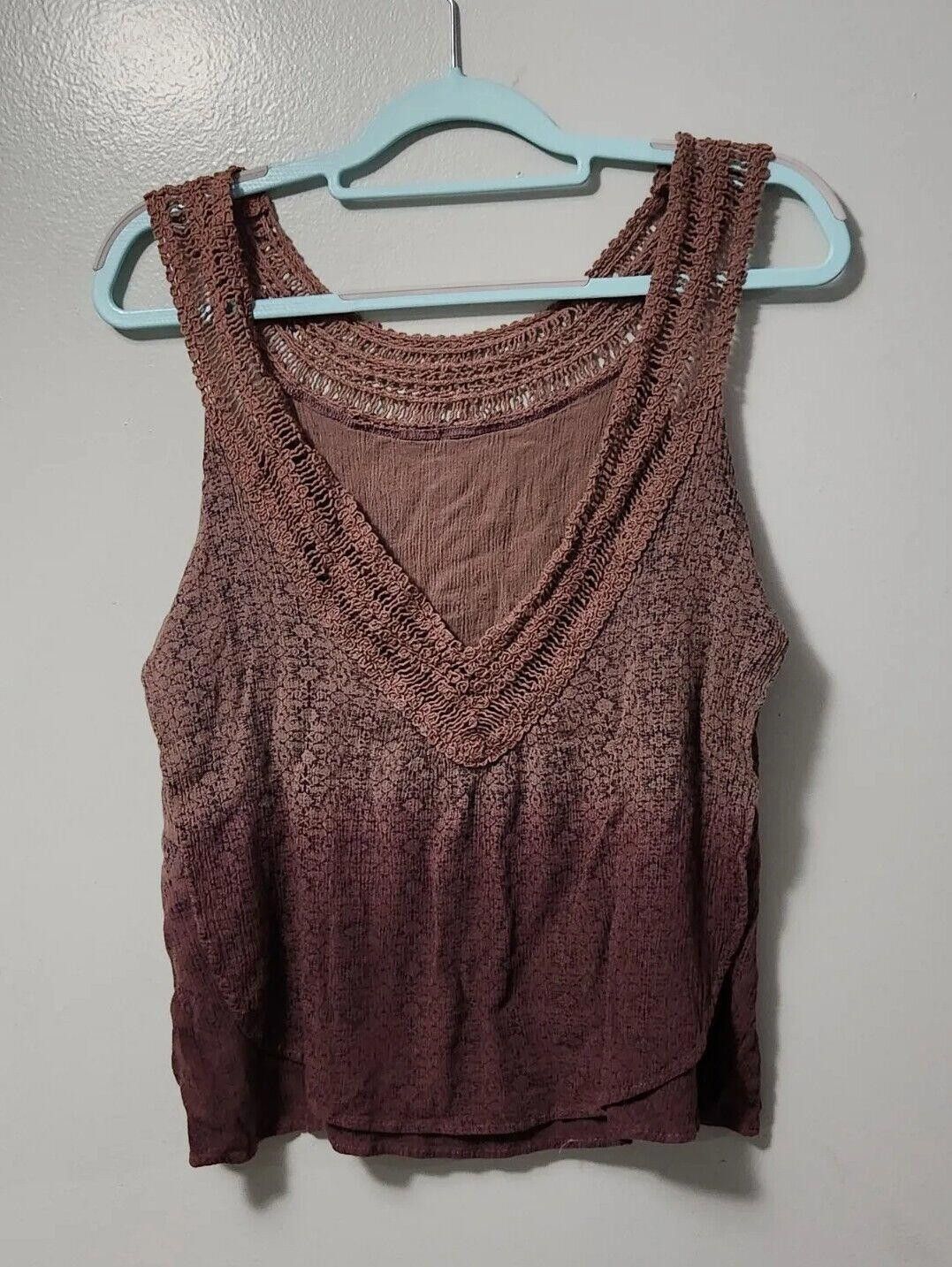 Designer Gimmicks By BKE Tank Top Pink Mauve Ombre Crochet Knit Boho Size XS / US 0-2 / IT 36-38 - 2 Thumbnail