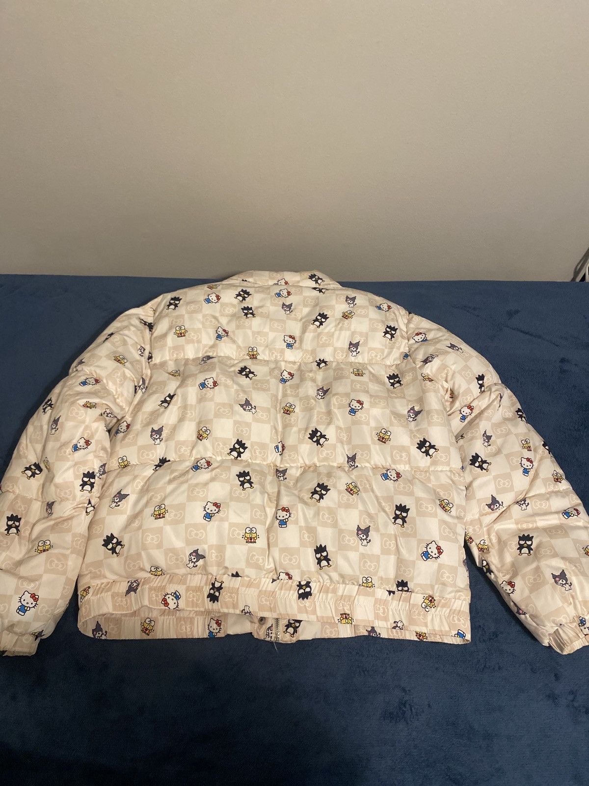 Forever 21 Forever 21 hello kitty puffer Size L / US 10 / IT 46 - 3 Thumbnail