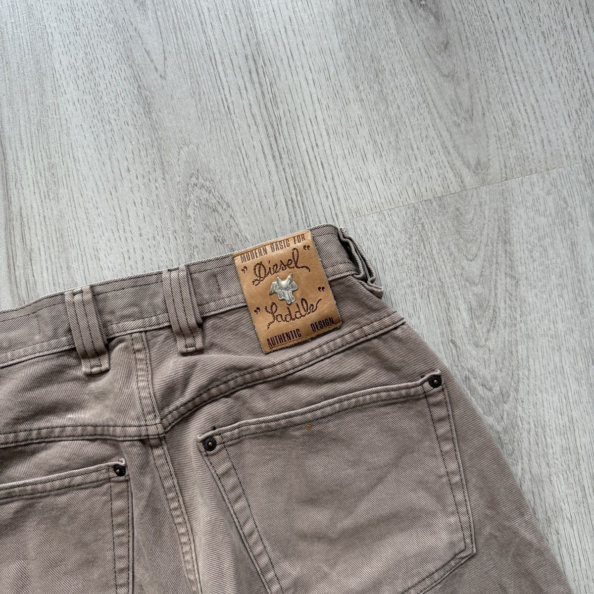 Diesel Vintage Diesel Saddle Jeans Size W27 Made In Italy Size US 27 - 4 Thumbnail