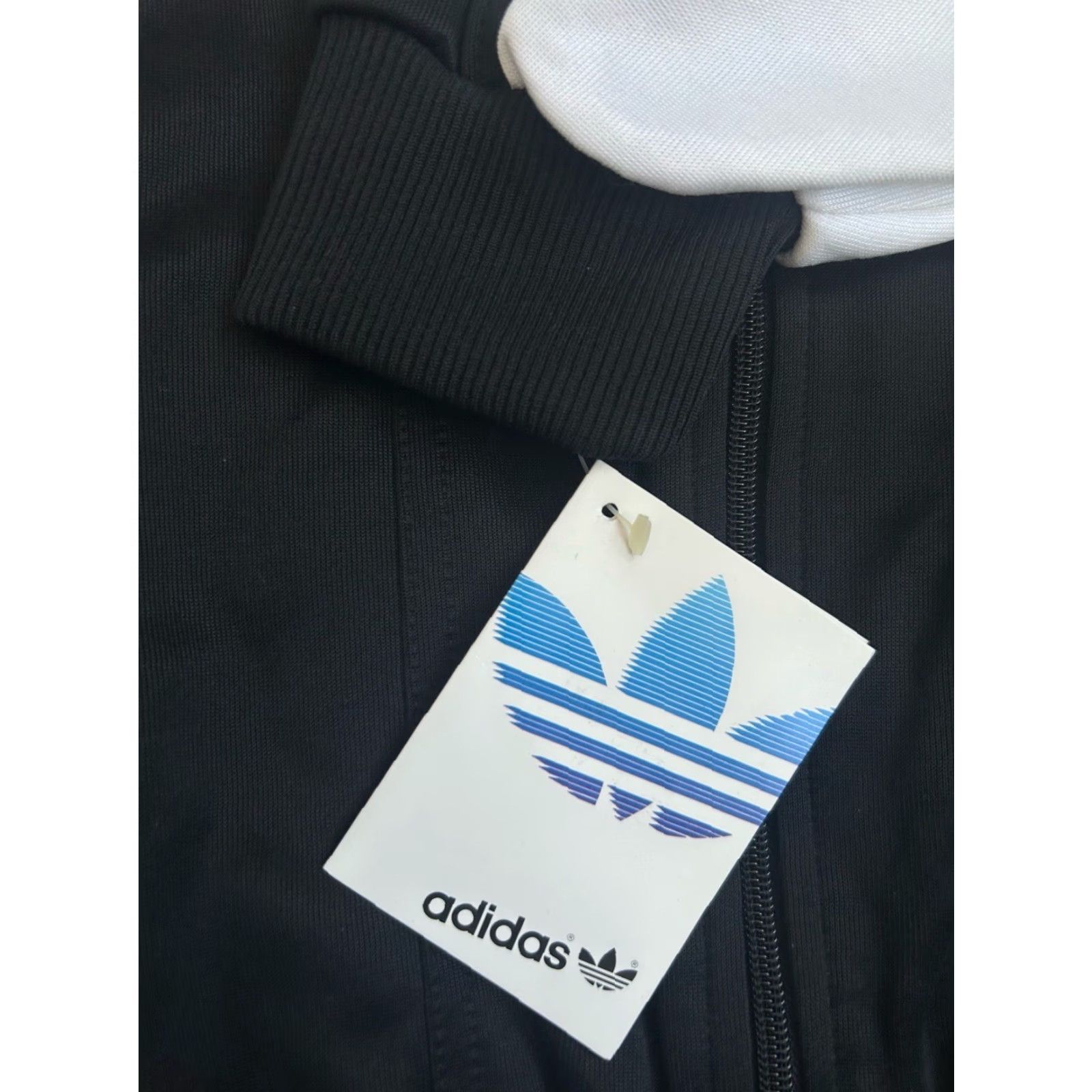 Adidas VINTAGE adidas Track Jacket Mens Large 80s Black Light-weight 80s Style Embroidered Logo Zip Pockets NWT Deadstock Size US L / EU 52-54 / 3 - 2 Thumbnail
