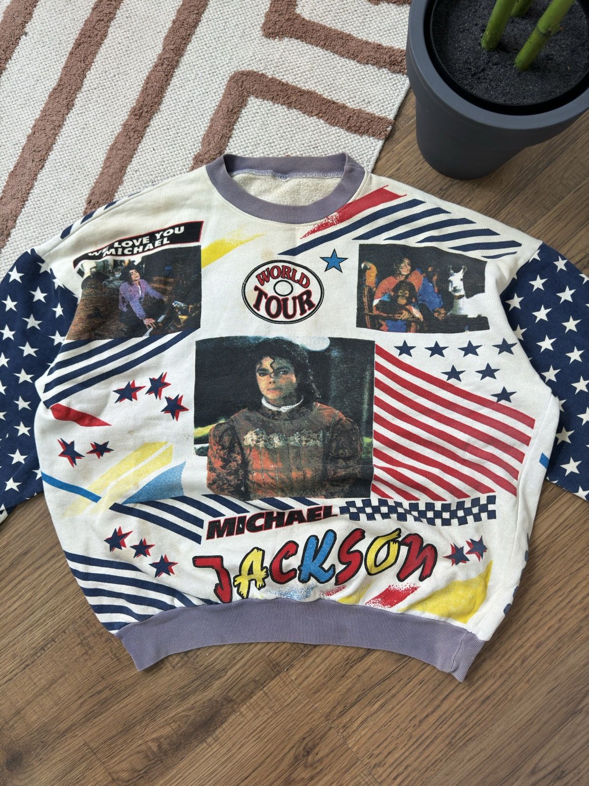 Michael Jackson VINTAGE MICHAEL JACKSON TOUR SWEATSHIRT Size US S / EU 44-46 / 1 - 2 Thumbnail