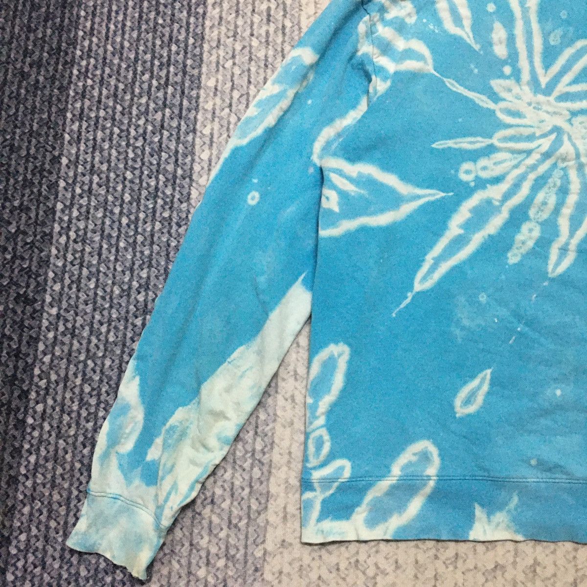 Nike ACG Distressed Y2K Nike ACG Cetre Logo Custom Tye Dye Hoodies Size US XL / EU 56 / 4 - 13 Thumbnail
