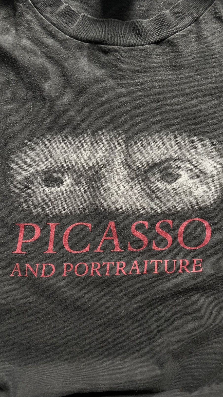 Hanes VINTAGE! Pablo Picasso And Portraiture 1996 Faded Art Moma Size US L / EU 52-54 / 3 - 4 Thumbnail