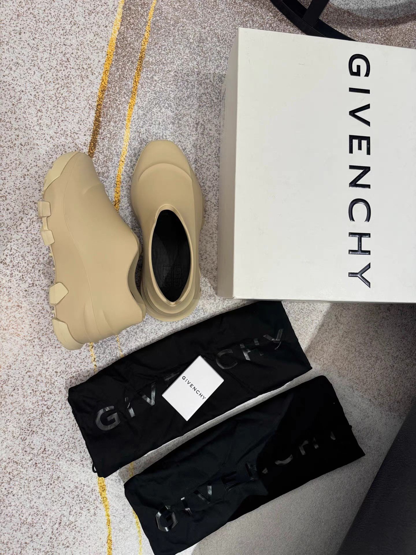 Givenchy Givenchy MMW Clogs K6 Size US 8 / EU 41 - 9 Thumbnail