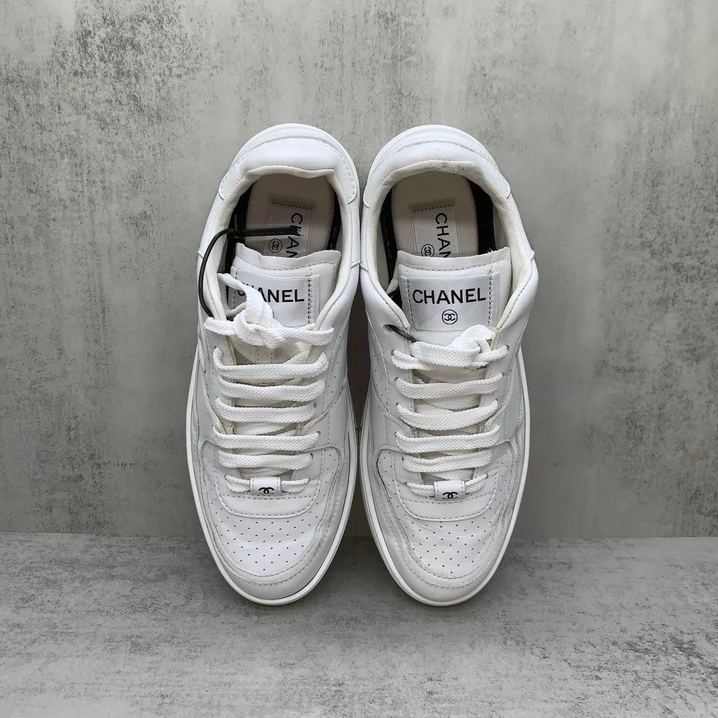 Chanel Chanel white side logo trainer 37 98 new Size US 6.5 / IT 36.5 - 6 Thumbnail