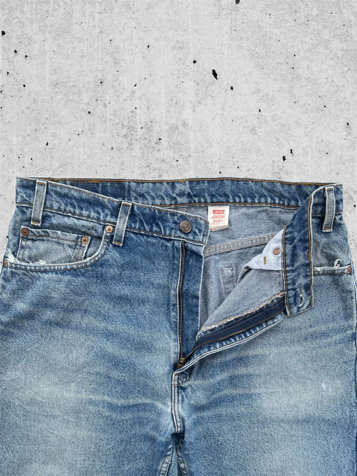 Jean × Levi's 🔥 Levi's 505 Distressed Denim Vintage W35 🔥 Size US 35 - 5 Thumbnail