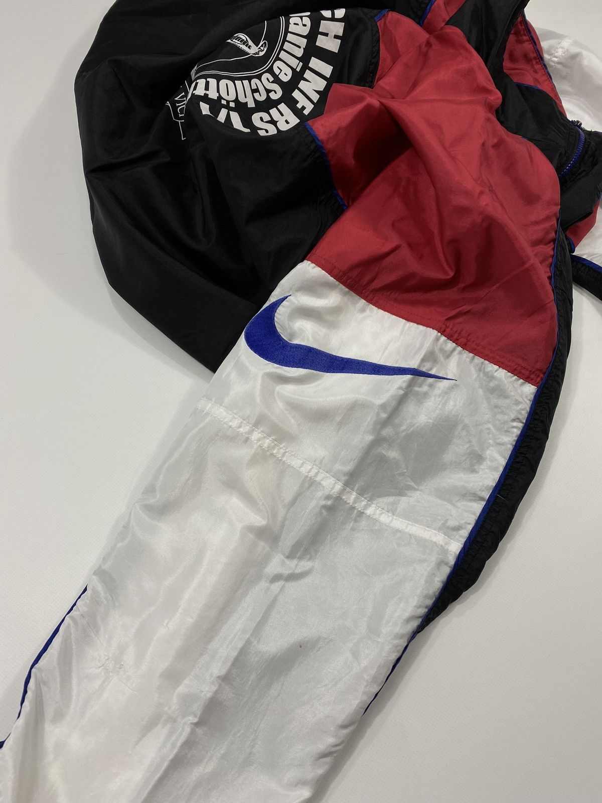 Nike LASTDROP🔥 Vintage 90s Nike Veni Vidi Vici Cobra Nylon Jacket Size US XL / EU 56 / 4 - 12 Thumbnail