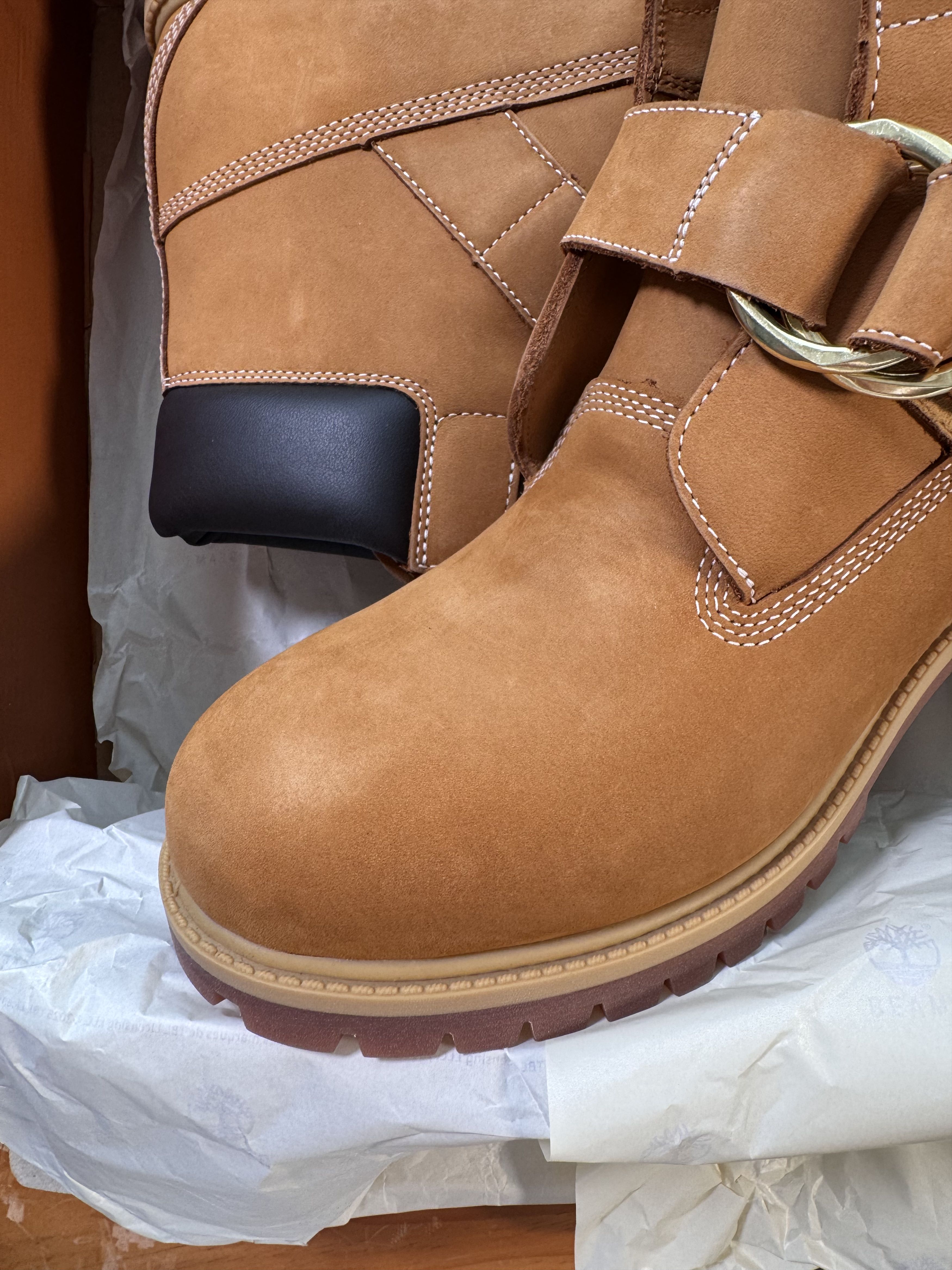 Beams Japan Beams x Timberland 6 INCH HERITAGE MID BUCKLE GTX BOOT WHEAT Size US 8.5 / EU 41-42 - 4 Thumbnail