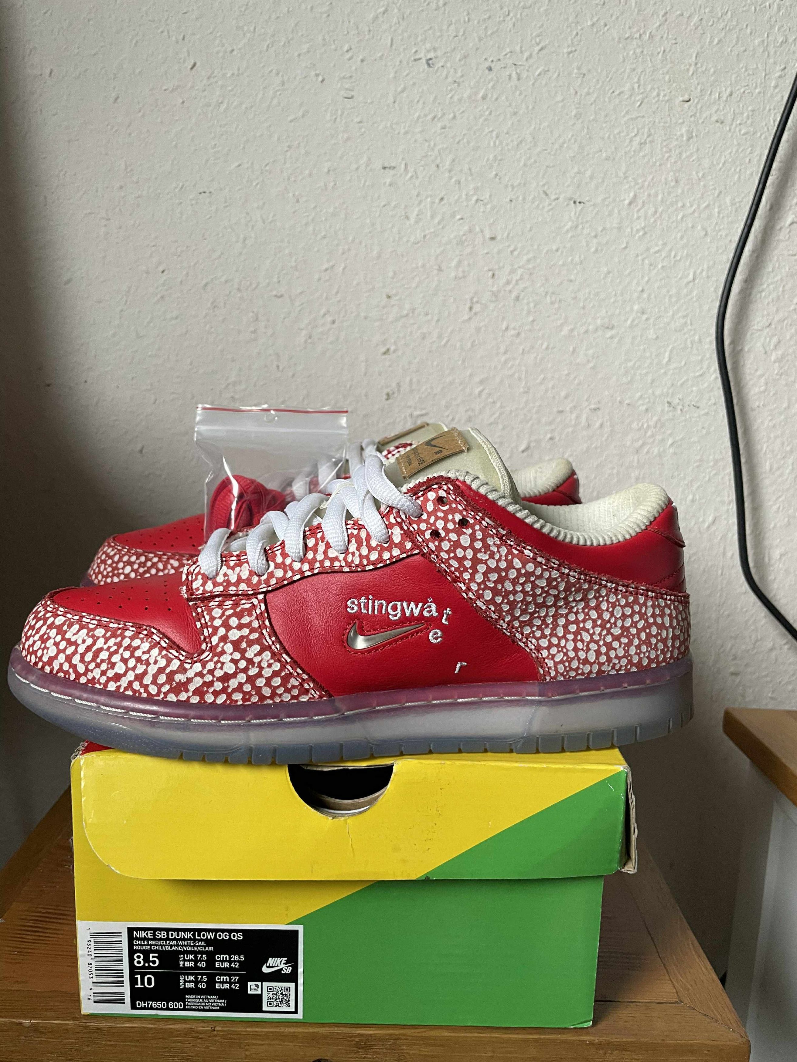 Nike Nike Dunk Low SB Mushroom US 8.5 EU 42 Size US 8.5 / EU 41-42 - 1 Thumbnail