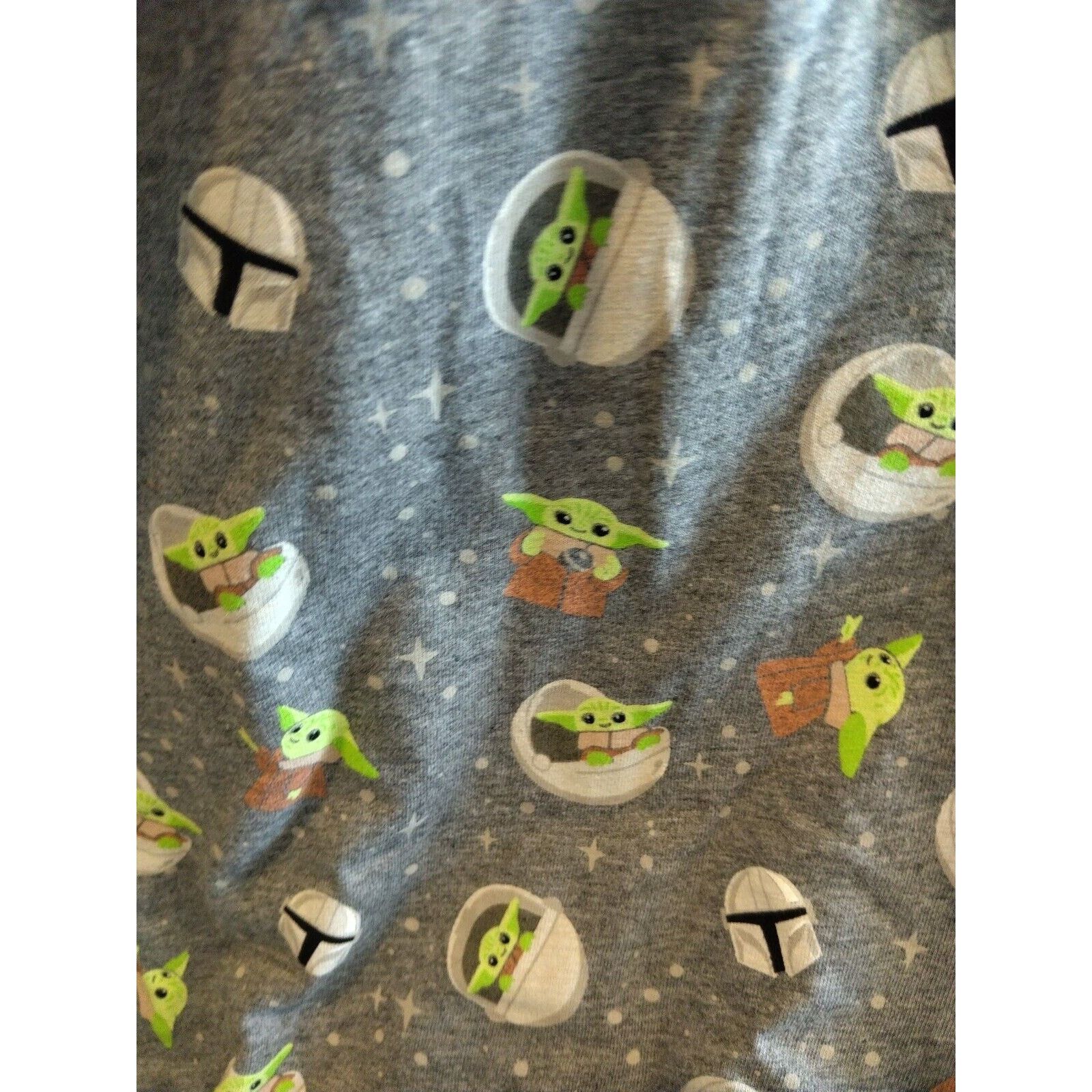 Disney NIB ! Grogu & Din Djarin Pajama Set for Adults Star Wars XL Size XL / US 12-14 / IT 48-50 - 5 Thumbnail