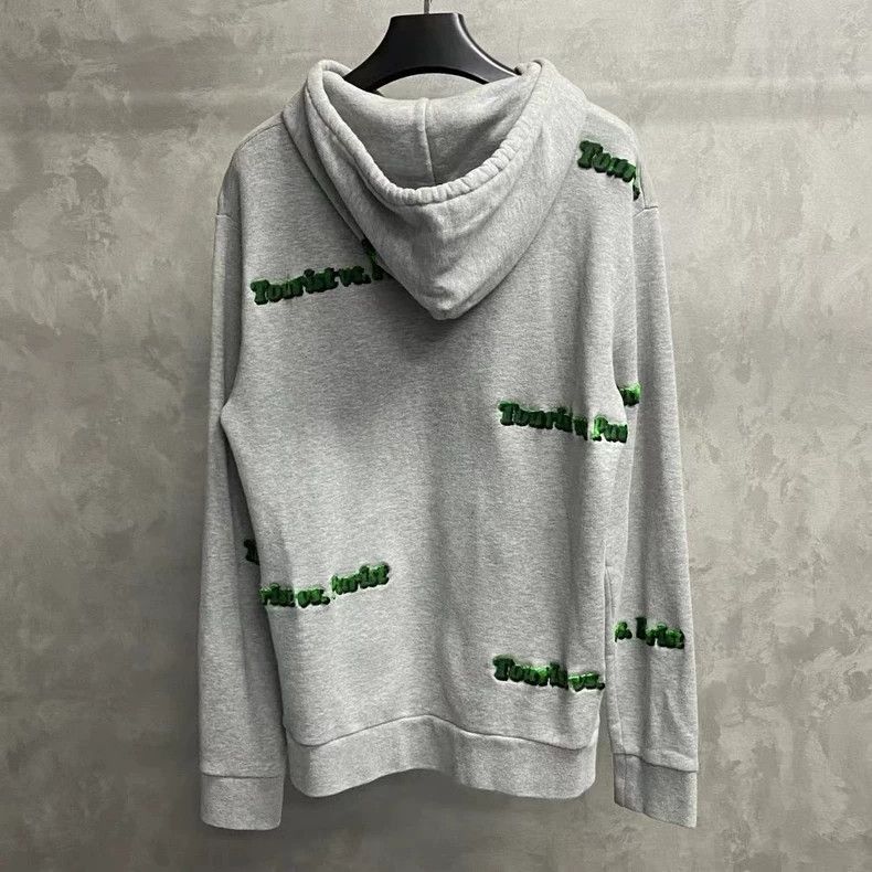 Louis Vuitton Louis Vuitton Grey-green flocked logo hoodie Size US XXL / EU 58 / 5 - 2 Thumbnail
