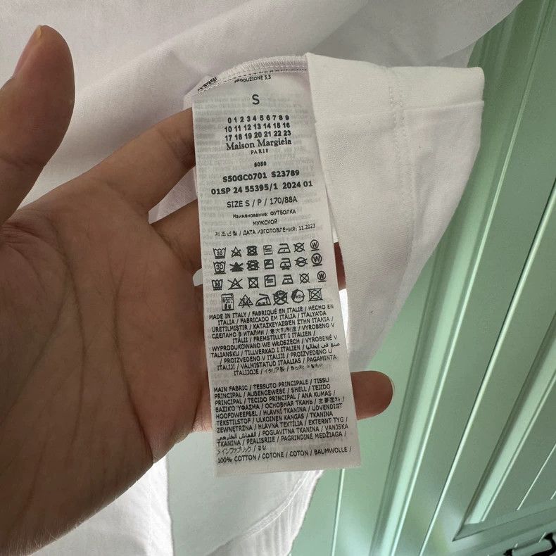 Maison Margiela Maison Margiela Limited edition digital print short sleeve Size US S / EU 44-46 / 1 - 4 Thumbnail