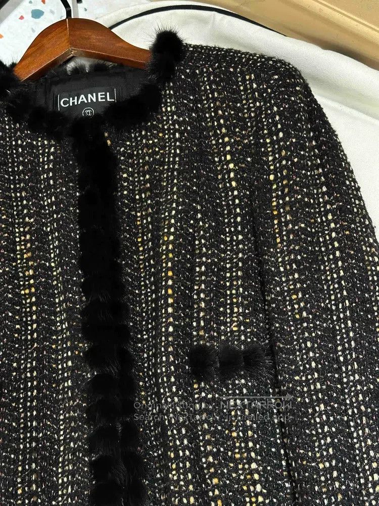 Chanel Chanel Black and brown furry coat Size XS / US 0-2 / IT 36-38 - 6 Thumbnail