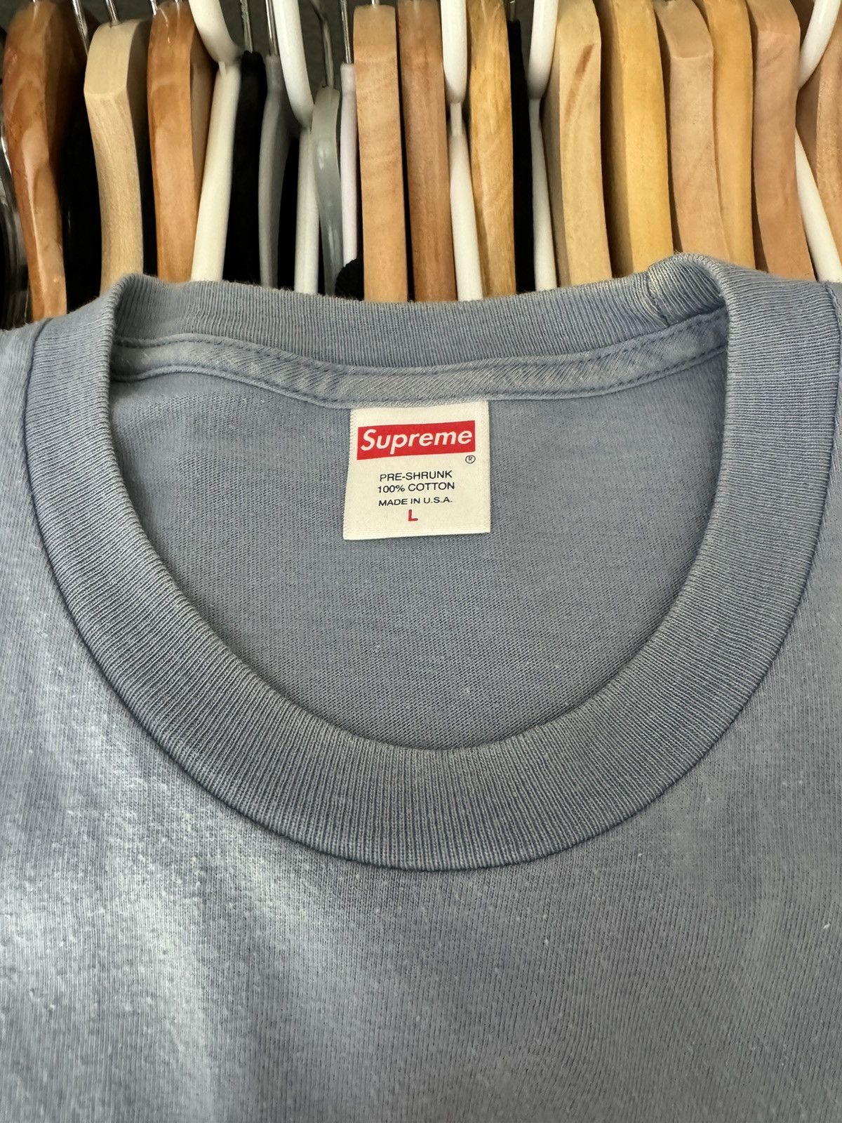 Supreme Supreme Banner Tee Size US L / EU 52-54 / 3 - 3 Thumbnail