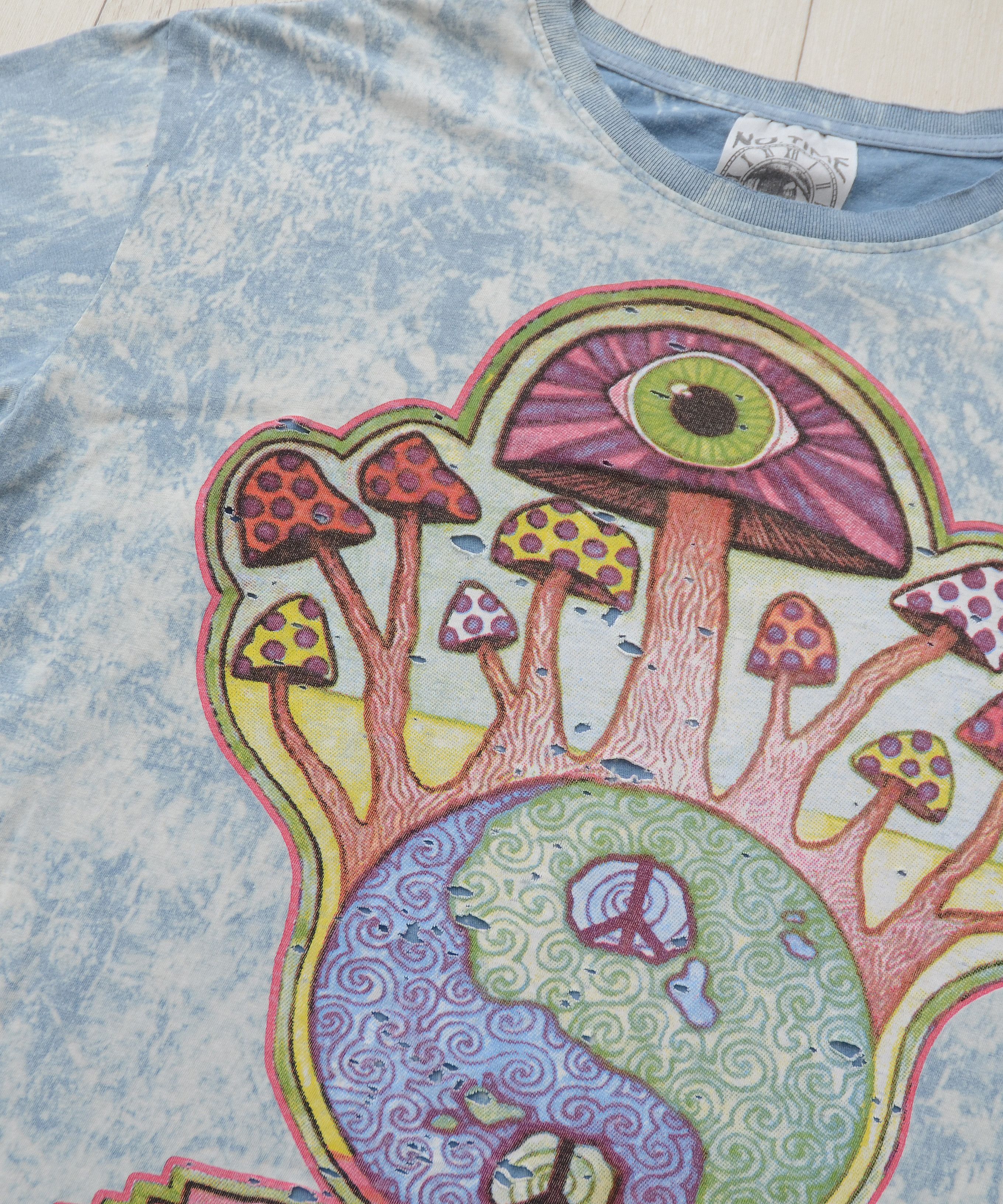 Japanese Brand × Vintage 🍄 No Time Stonewash Eat Mushrooms See The Universe T-shirt Size US L / EU 52-54 / 3 - 9 Thumbnail