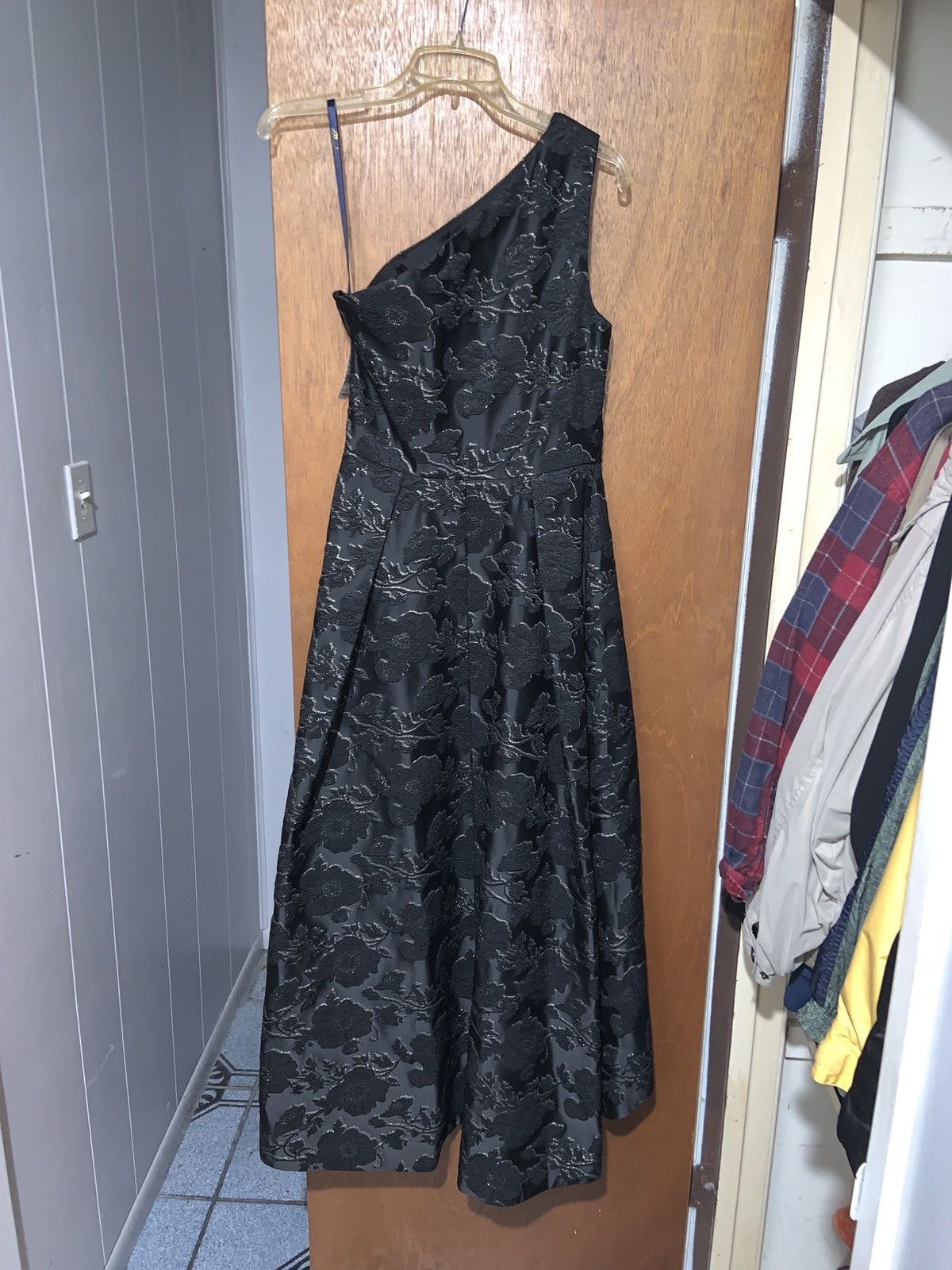 Other Shosnanna - One-Shoulder Tea-Length Gown - Size 4 Size S / US 4 / IT 40 - 2 Thumbnail