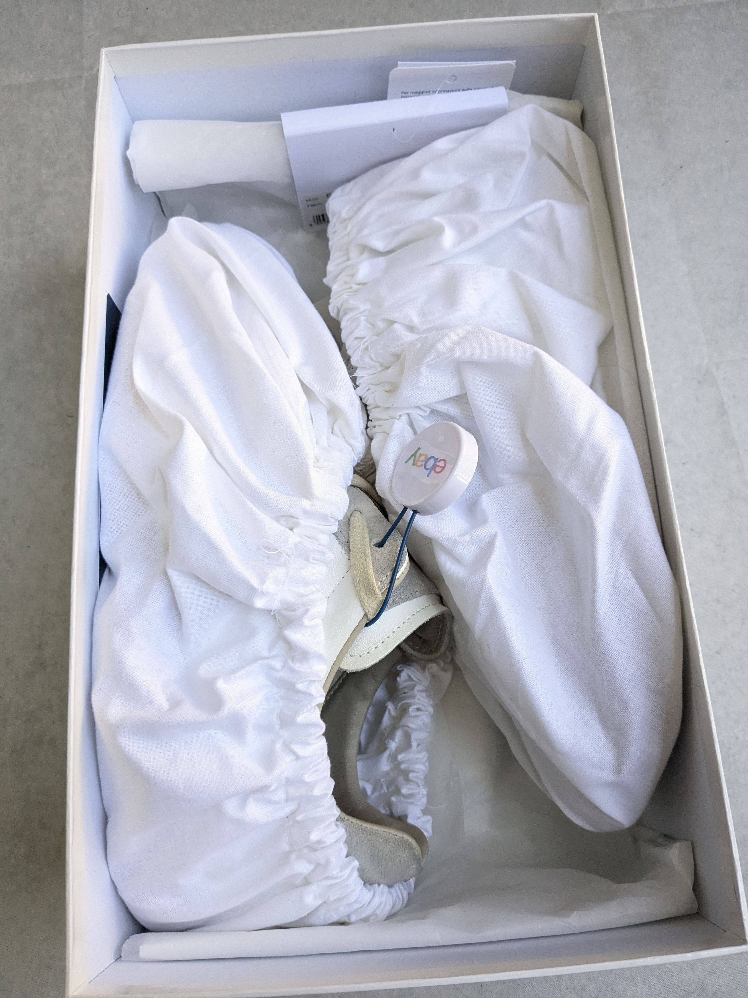 Maison Margiela Maison Margiela GAT Replica Gray White 10.5 43.5 Gum Size US 10.5 / EU 43-44 - 20 Thumbnail