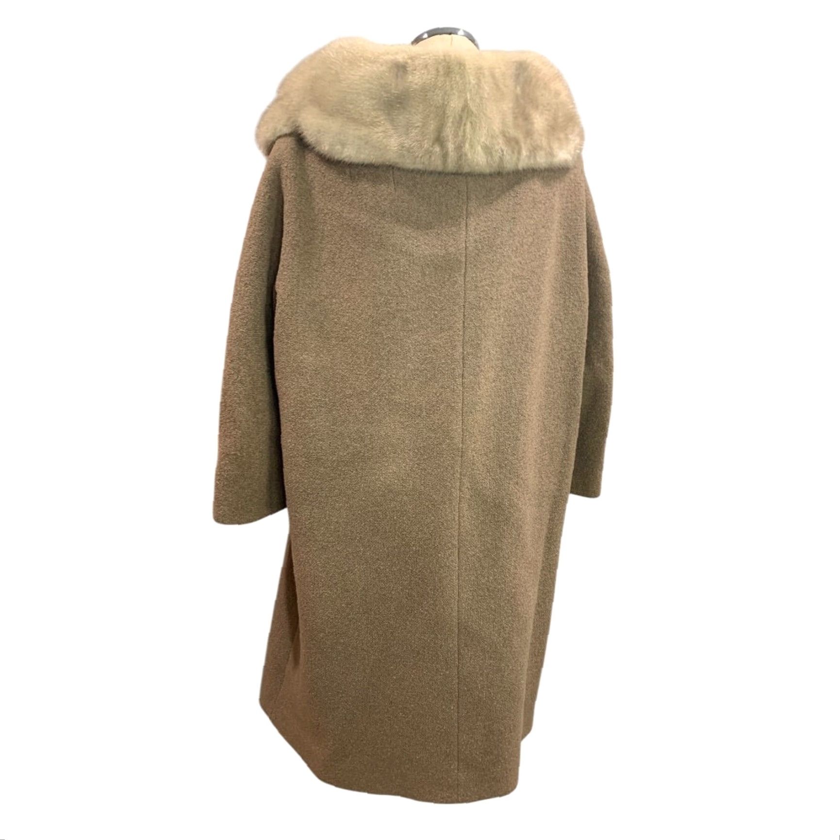 Vintage VINTAGE XL Wool Coat Womens Fur Collar 1950s Jacket - Forstmann Frizelda - Scranton PA - Brown - Regular 40 Back collar to hem Size XL / US 12-14 / IT 48-50 - 7 Thumbnail