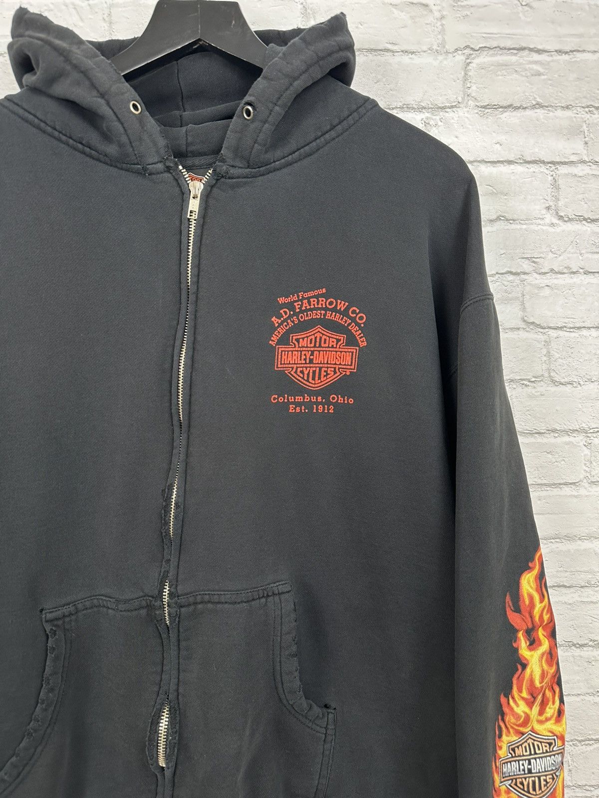 Harley Davidson (XL) THRASHED OUT FLAMES Harley Davidson Zip Up Hoodie Size US XL / EU 56 / 4 - 10 Thumbnail