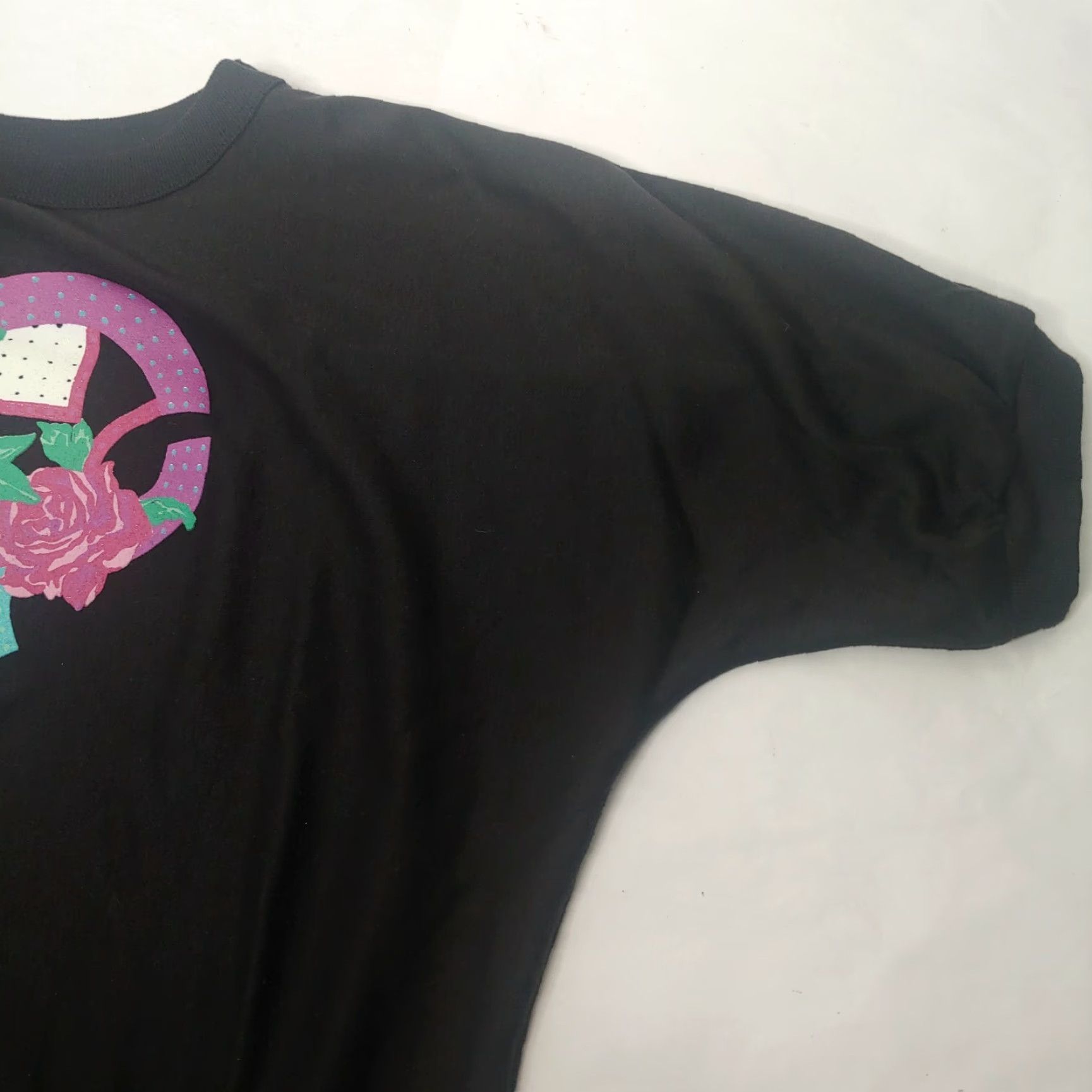 Vintage VINTAGE Xtrovert Womens L T Shirt Black Ringer Floral Geometric Graphic Roses Shirt Womens L Black Floral Geometric Retro Roses Size L / US 10 / IT 46 - 5 Thumbnail