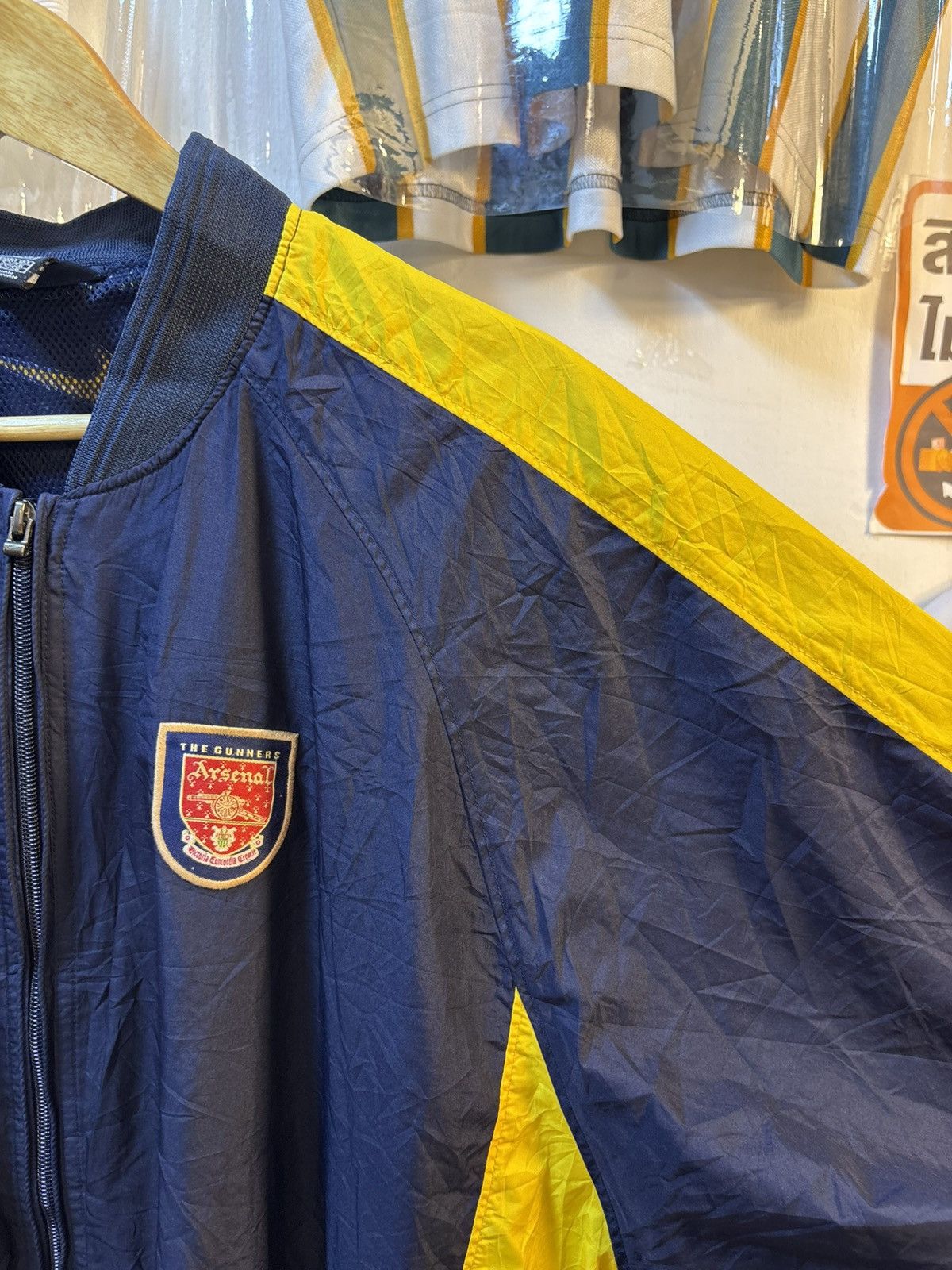 Nike Rare Vintage Arsenal FC Tracksuit Size US L / EU 52-54 / 3 - 10 Thumbnail