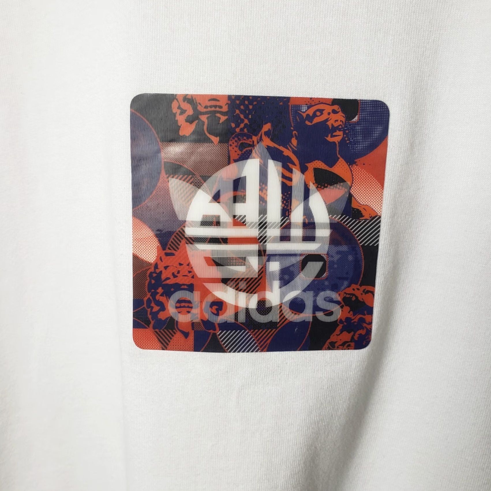 Adidas Adidas Originals Mens Lunar New Year Trefoil Graphic Lenticular Tee L Shirt White Crew Neck 100% Cotton Regular Fit Mens Size US L / EU 52-54 / 3 - 5 Thumbnail