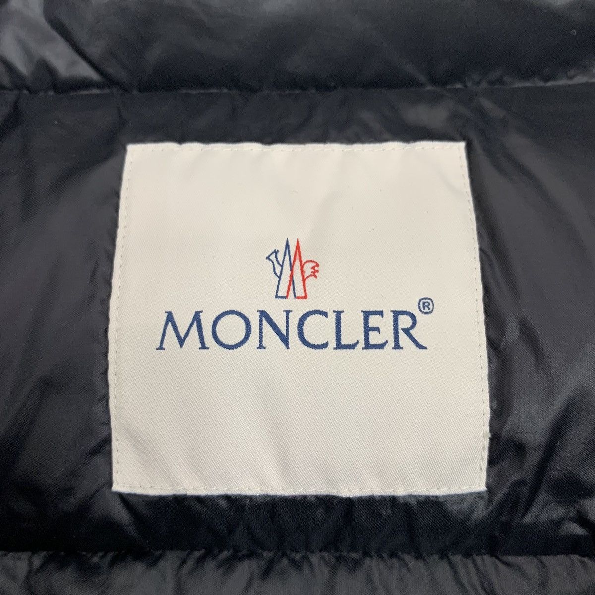 Moncler Moncler 23 Cochevis Black Down Coat Size XS / US 0-2 / IT 36-38 - 6 Thumbnail