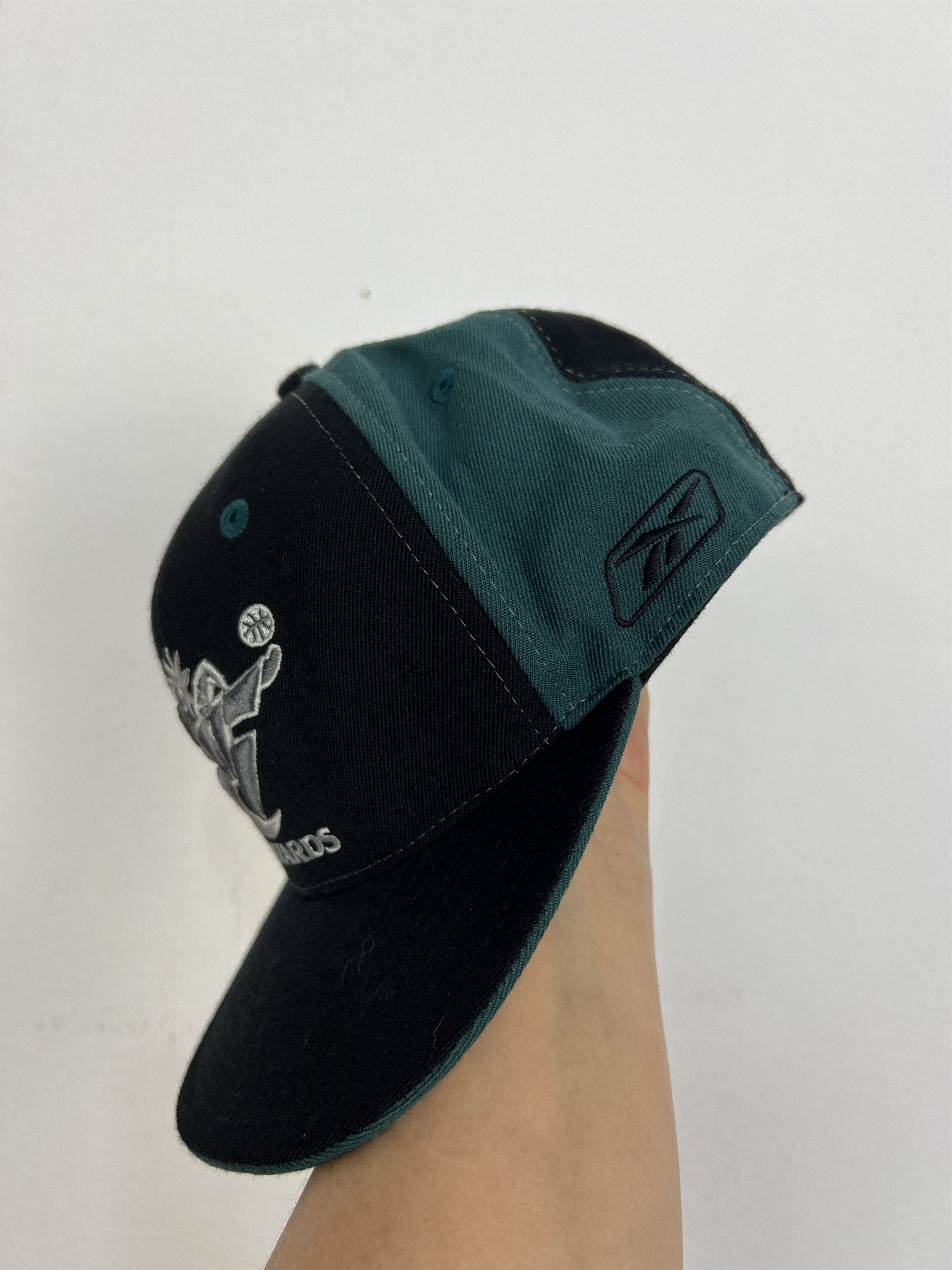 Reebok Vintage Washington Wizards Strapback Hat Cap NBA Adult Size ONE SIZE - 2 Thumbnail