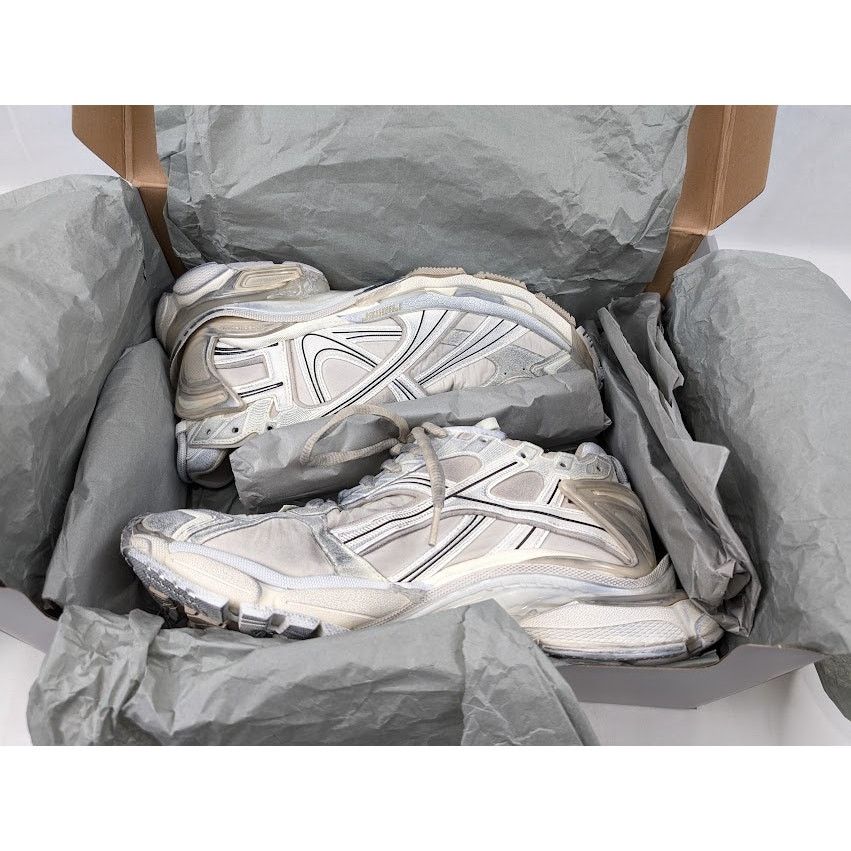Balenciaga o1rshd1 Q:2 / Nylon/Suede/Mesh/w Runners in Beige Size US 11 / EU 44 - 21 Thumbnail