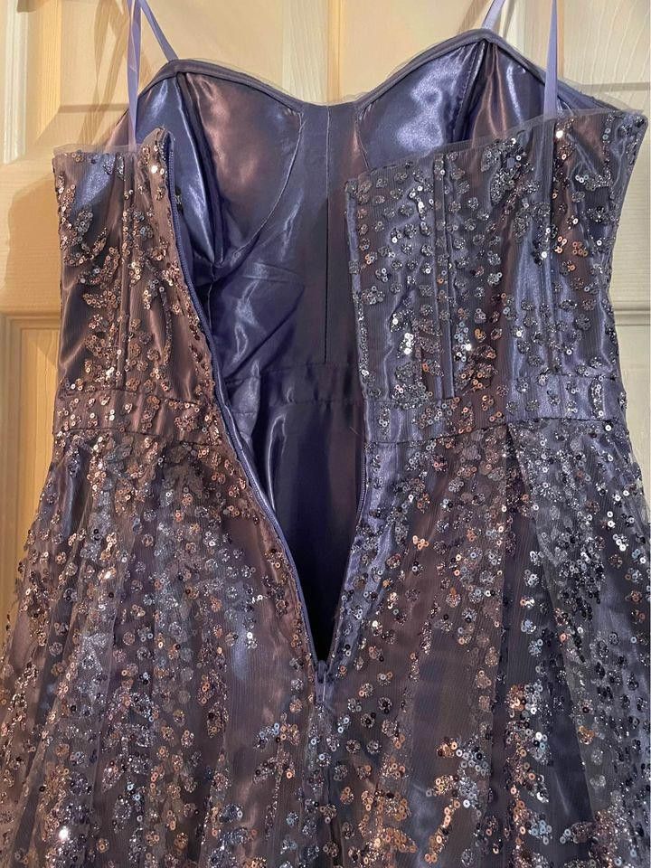 Designer Blondie Nites Formal Gown Size M / US 6-8 / IT 42-44 - 7 Thumbnail