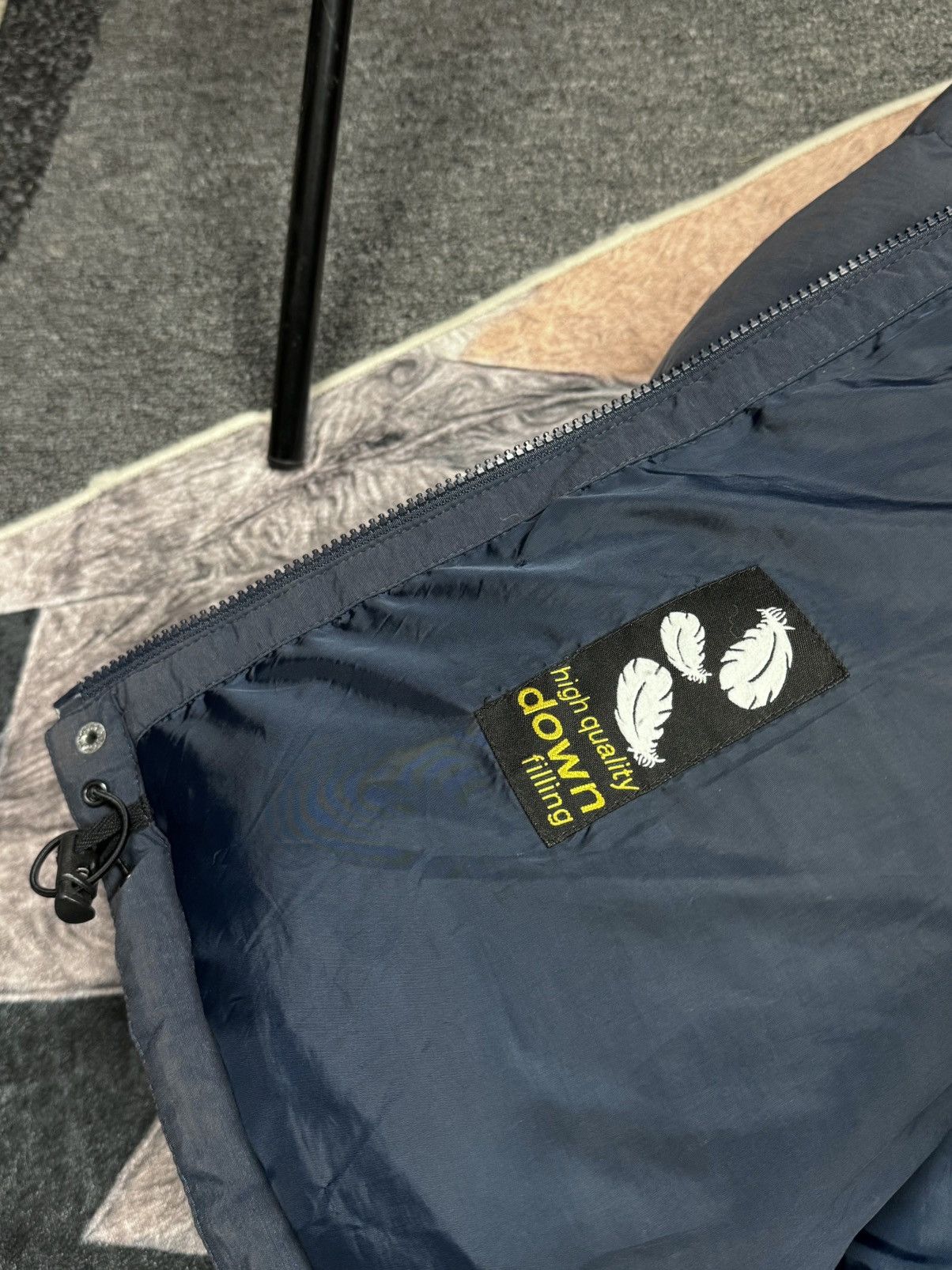 Jack Wolfskin Jack Wolfskin Down Jacket Puffer Vintage parka size XL Size US XL / EU 56 / 4 - 8 Thumbnail
