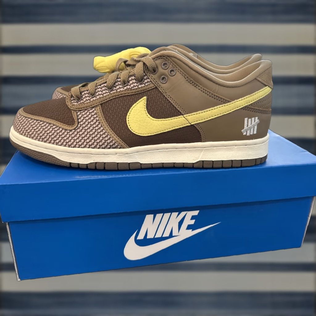 Nike Nike Undefeated x Dunk Low SP Sneakers Mens 10.5 Canteen DH3061-200 Urban Casual Athletic Shoes Size US 10 / EU 43 - 1 Thumbnail