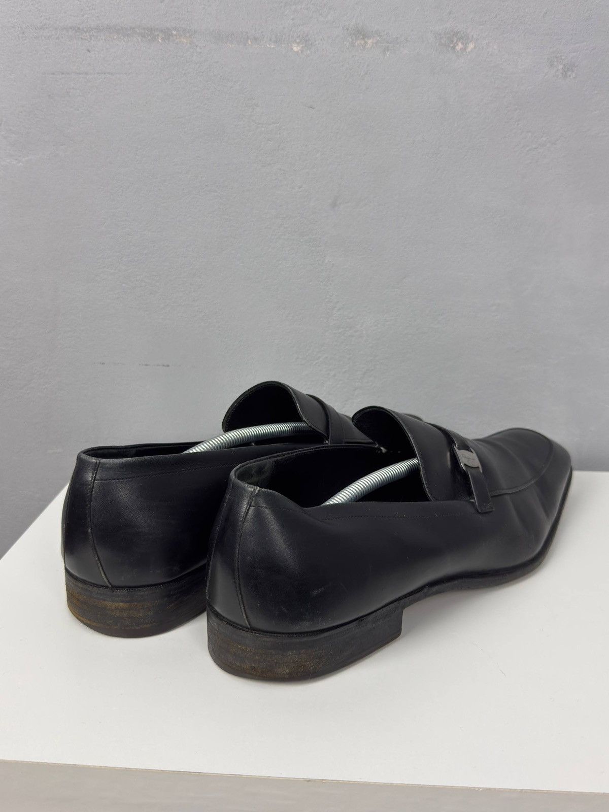 Salvatore Ferragamo Salvatore Ferragamo Gancini Leather Loafers Black US 12 Size US 12 / EU 45 - 5 Thumbnail