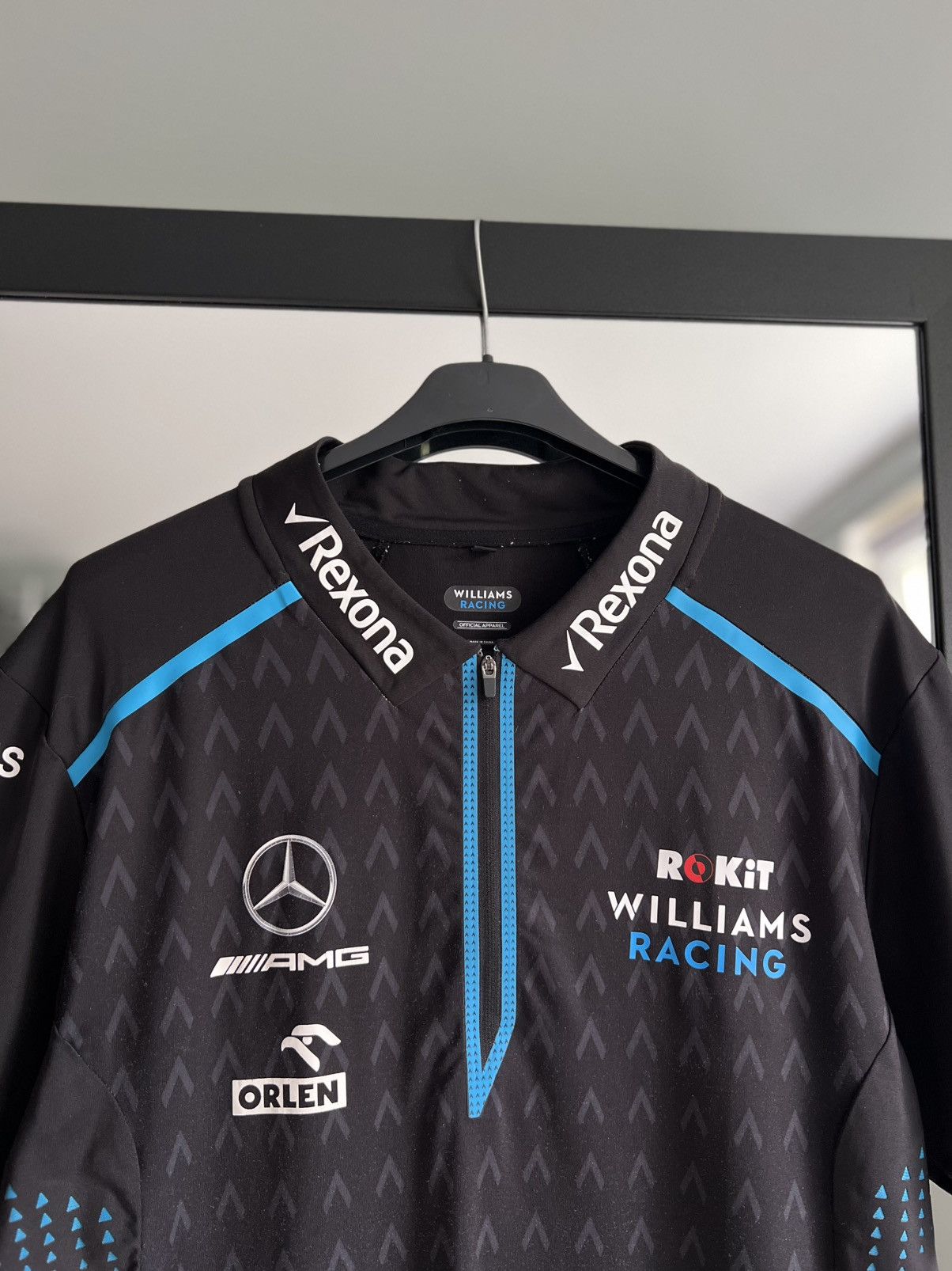 Formula 1 Williams Racing AMG F1 2019 Teamwear 1/3 Zip Polo Shirt Size US M / EU 48-50 / 2 - 3 Thumbnail