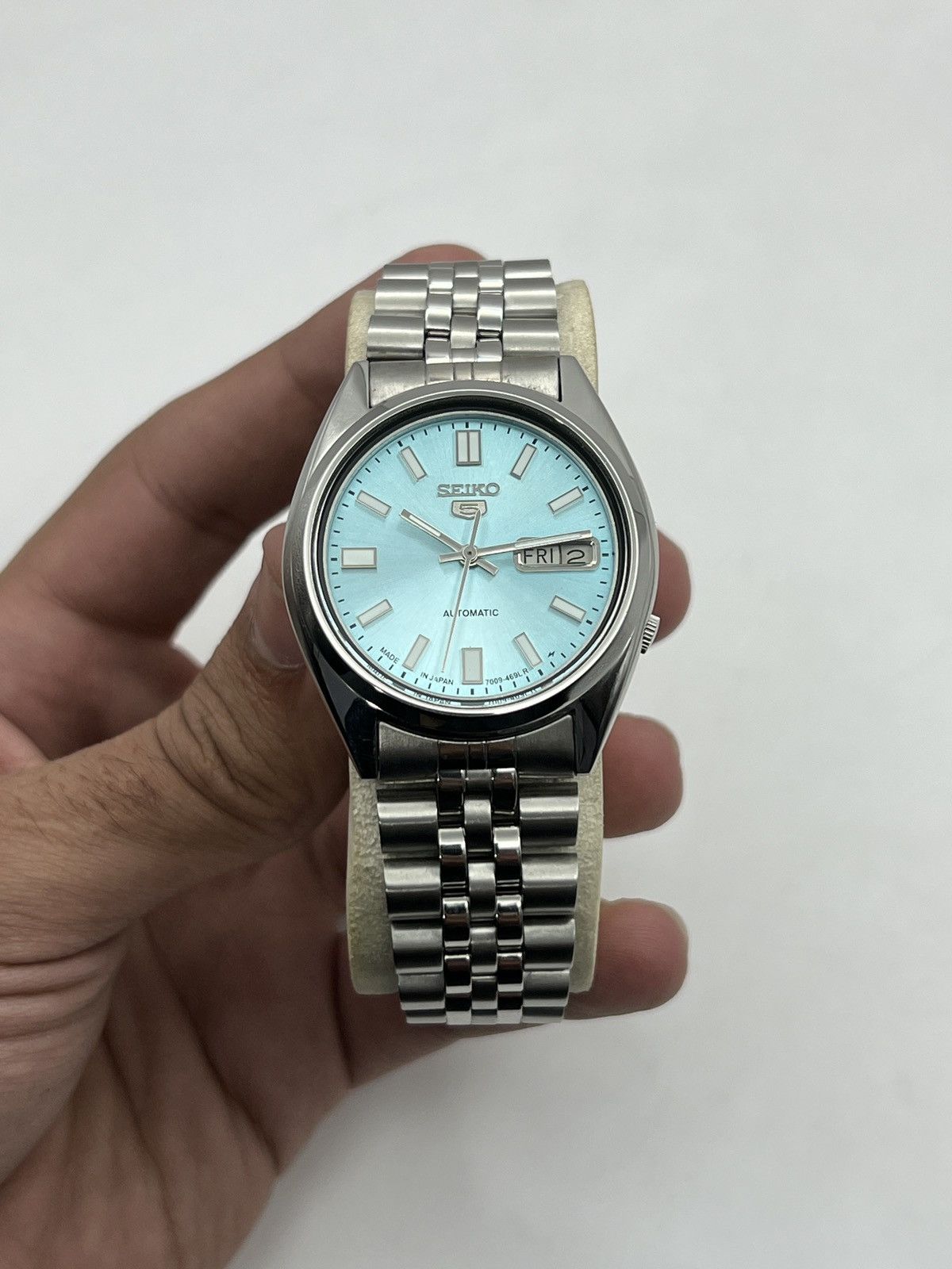 Seiko SEIKO 5 SNX447 ICE-BLUE SUNBRUST DIAL AUTOMATIC 17 JEWELS Size 36 - 10 Thumbnail