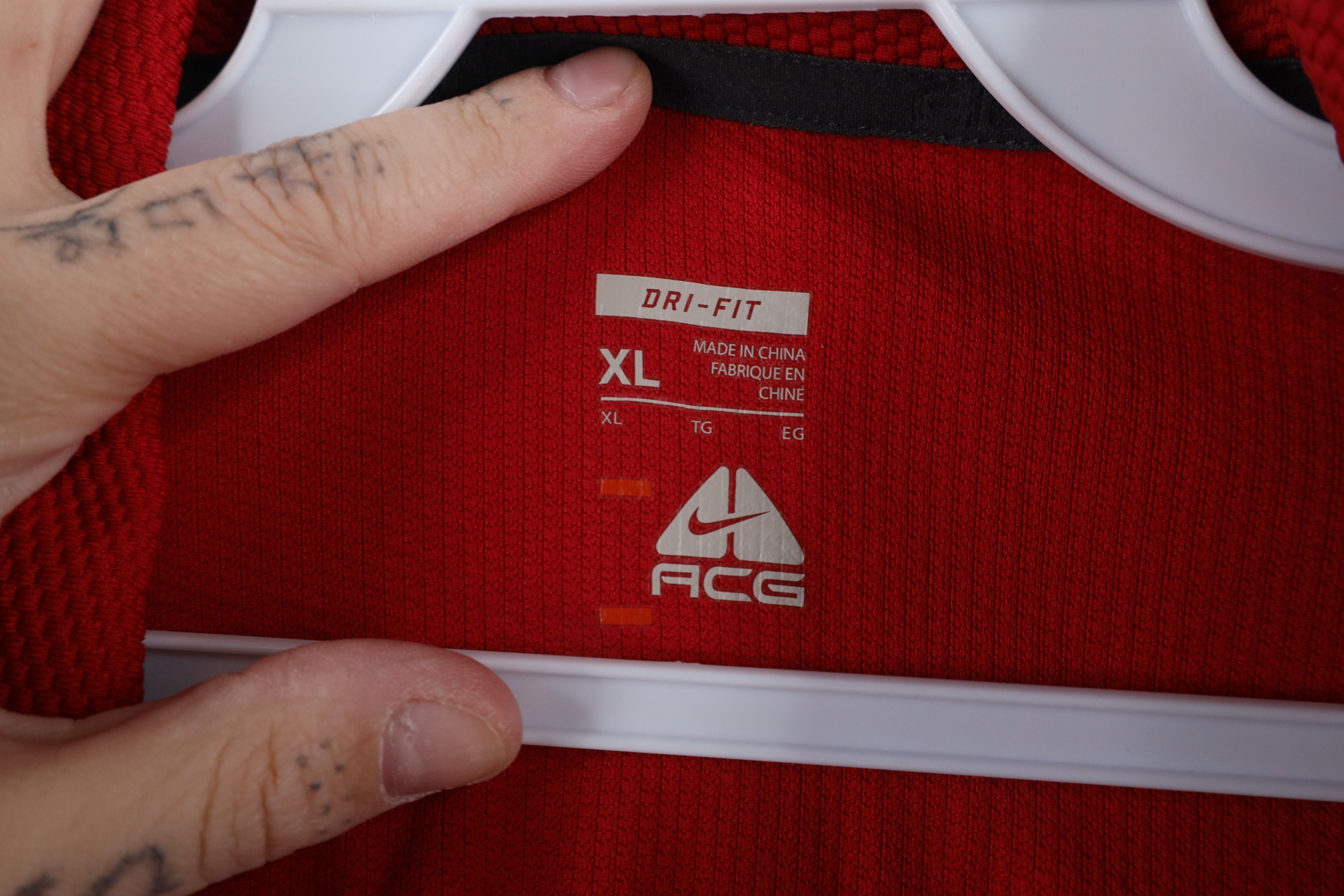 Nike × Vintage Vintage Nike ACG Swoosh Thermal Knit Half Zip Top Red Size US XL / EU 56 / 4 - 9 Thumbnail