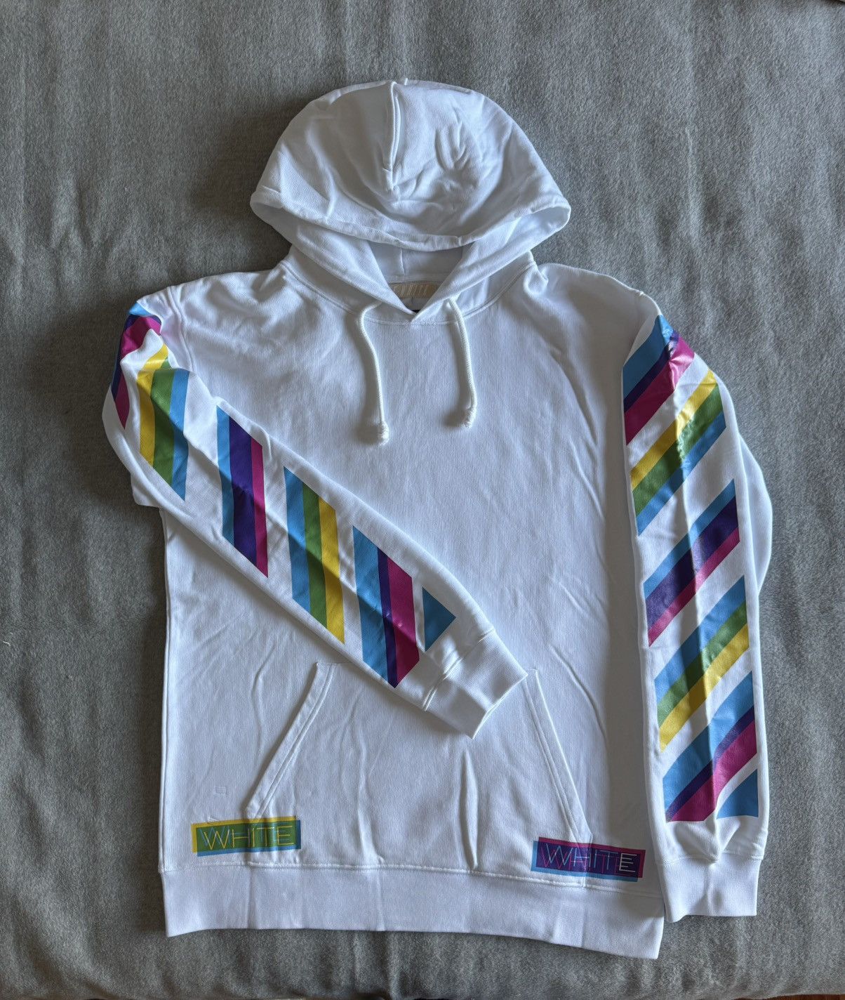 Off-White Sweatshirt Off-White Antonia Collab Colorful Printed Back Size US L / EU 52-54 / 3 - 3 Thumbnail