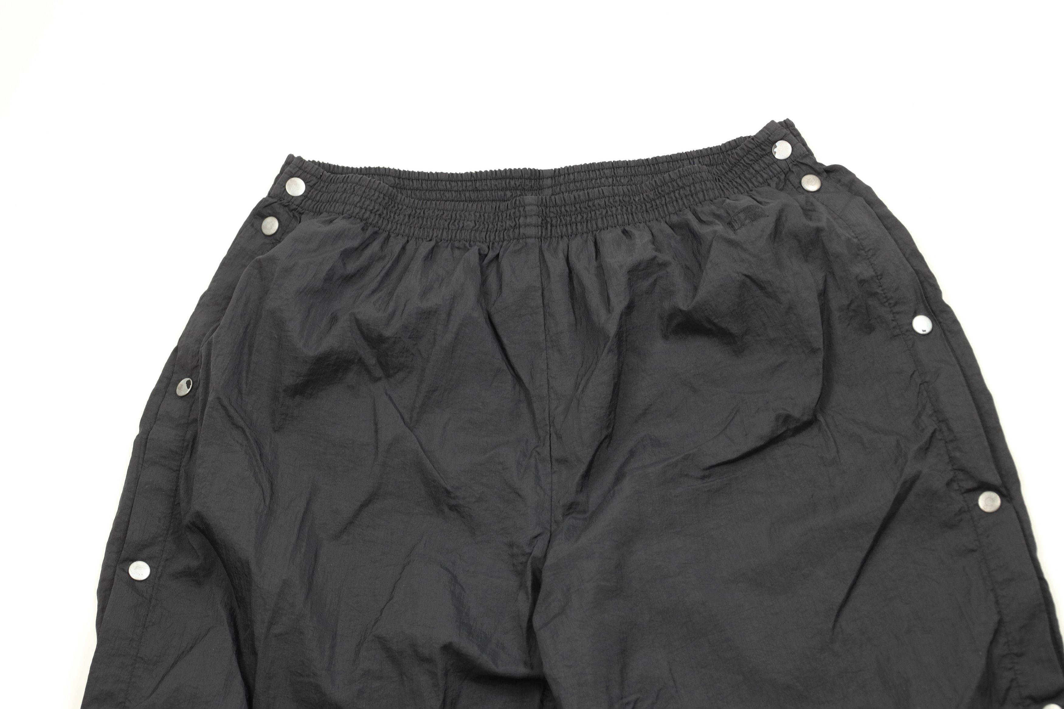 Russell Athletic × Vintage Vintage 90s Russell Athletic Windbreaker Pants Black USA Size US 38 / EU 54 - 2 Thumbnail