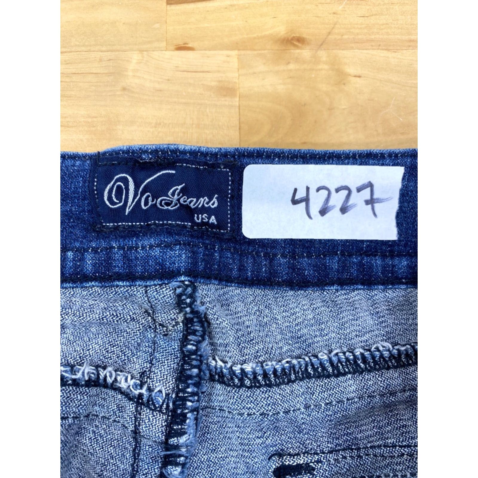 Vintage Virgin Only VO Womens Jeans Denim Blue Size 11 Bootcut Regular Virgin Only VO Jeans Womens Size 11 Blue Denim Bootcut Regular Women Size 32" / US 10 / IT 46 - 3 Thumbnail