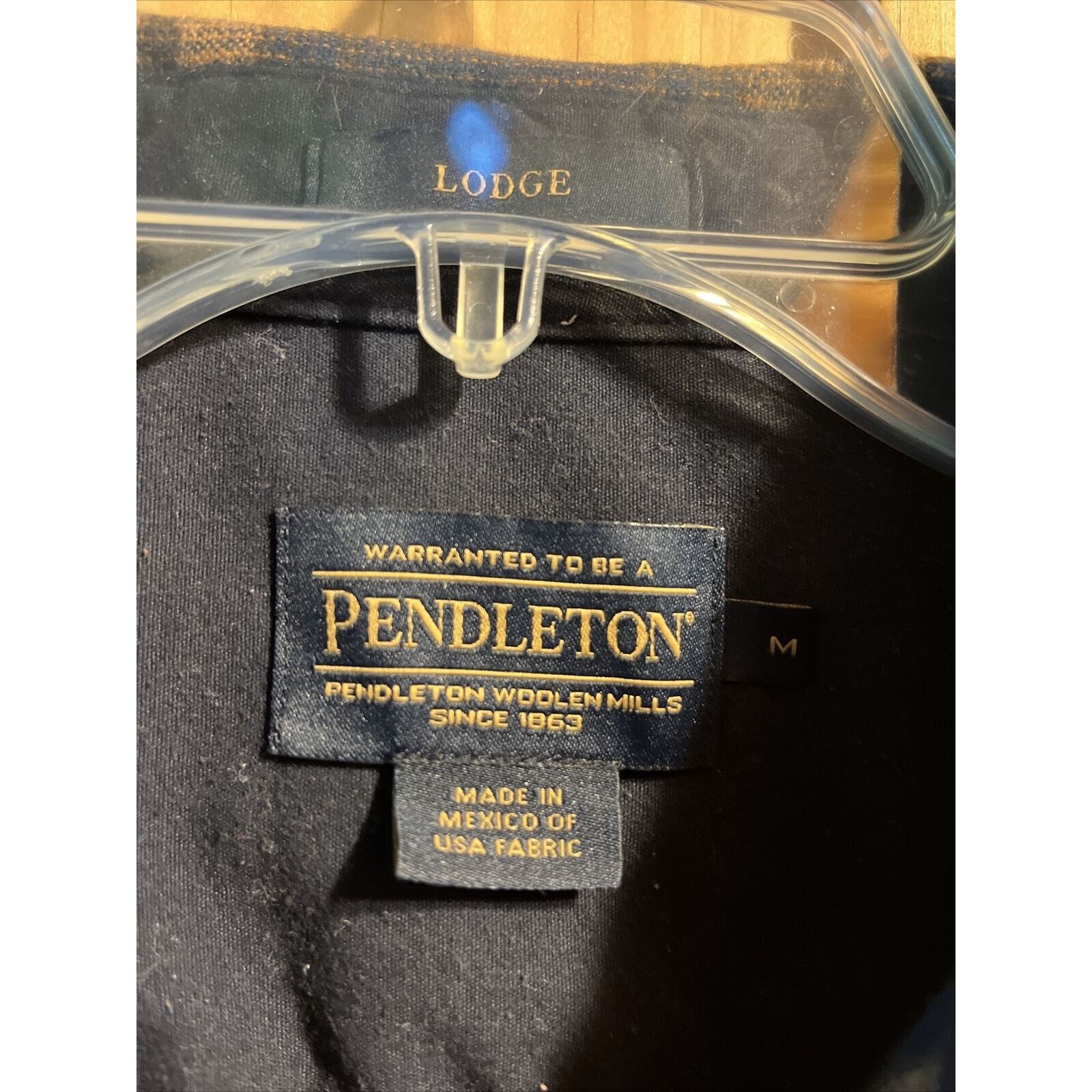 Pendleton Pendleton Lodge Mens M Wool Flannel Navy Yellow Plaid Shirt Size US M / EU 48-50 / 2 - 3 Thumbnail