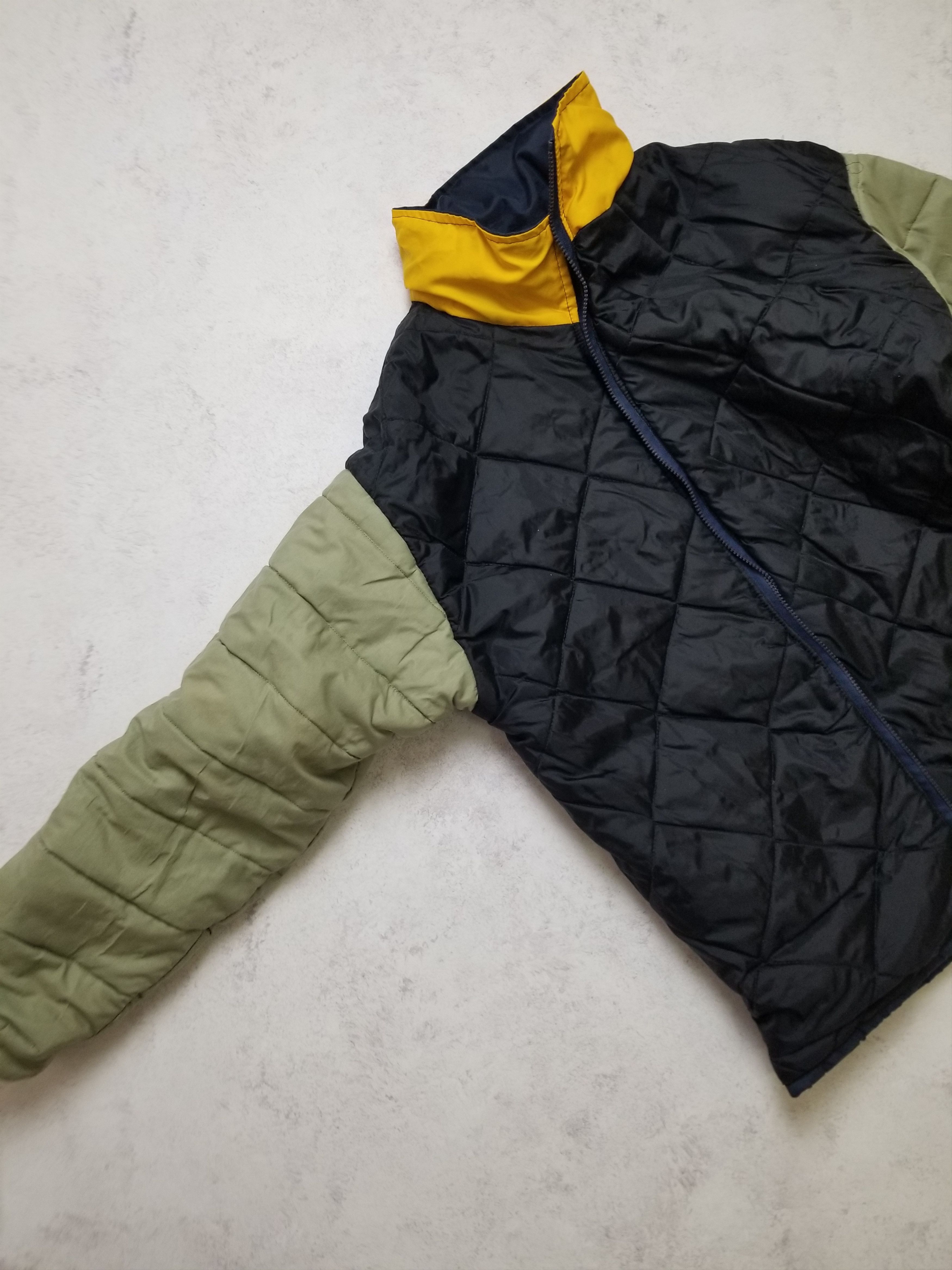 Other Vintage Michigan Wolverines Puffer Jacket Size US L / EU 52-54 / 3 - 7 Thumbnail