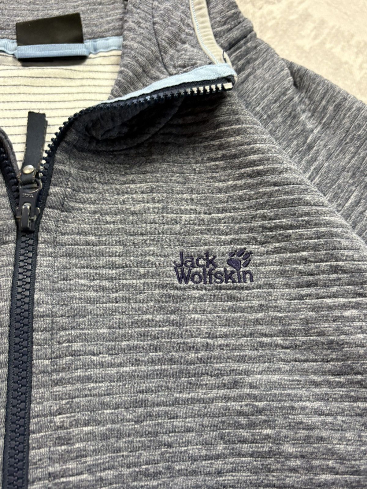 Jack Wolfskin Vintage Jack Wolfskin ZIP track suit retro small haft logo Size US M / EU 48-50 / 2 - 6 Thumbnail