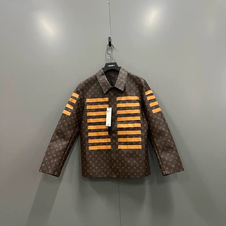 Louis Vuitton Louis Vuitton Striped-paneled leather logo jacket Size US M / EU 48-50 / 2 - 1 Thumbnail