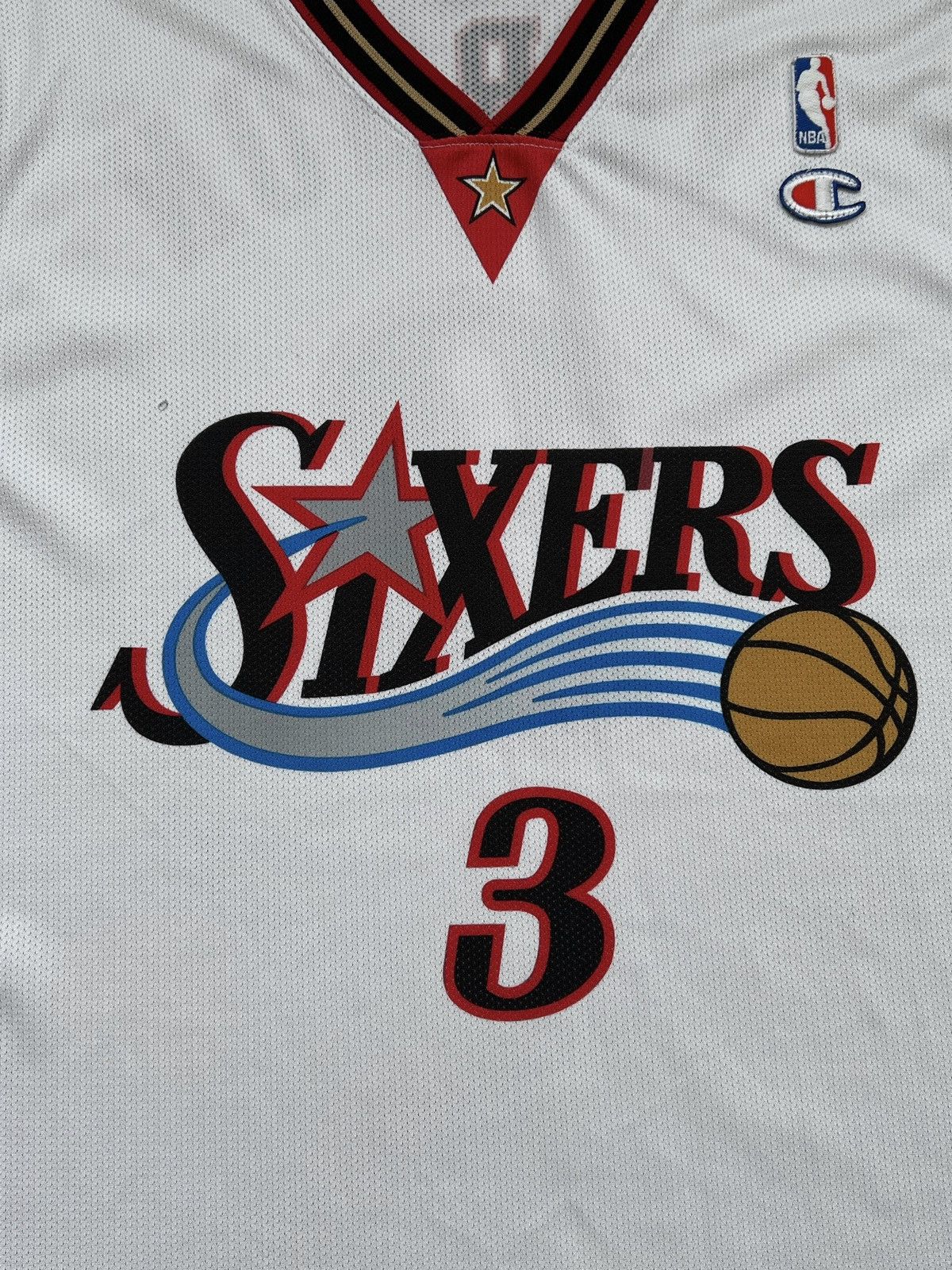 Champion × NBA × Vintage Vintage Allen Iverson Philadelphia 76ers Champion Jersey Size US XL / EU 56 / 4 - 2 Thumbnail