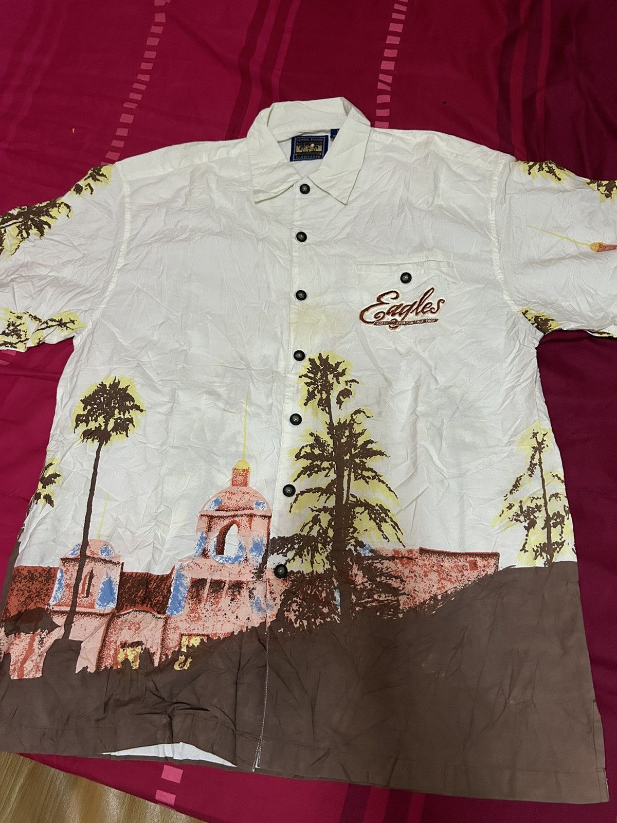 Image of Band Tees x Hawaiian Shirt 2002 Eagles North American Tour Hawaian Shirt in Cream/White (Size XL)