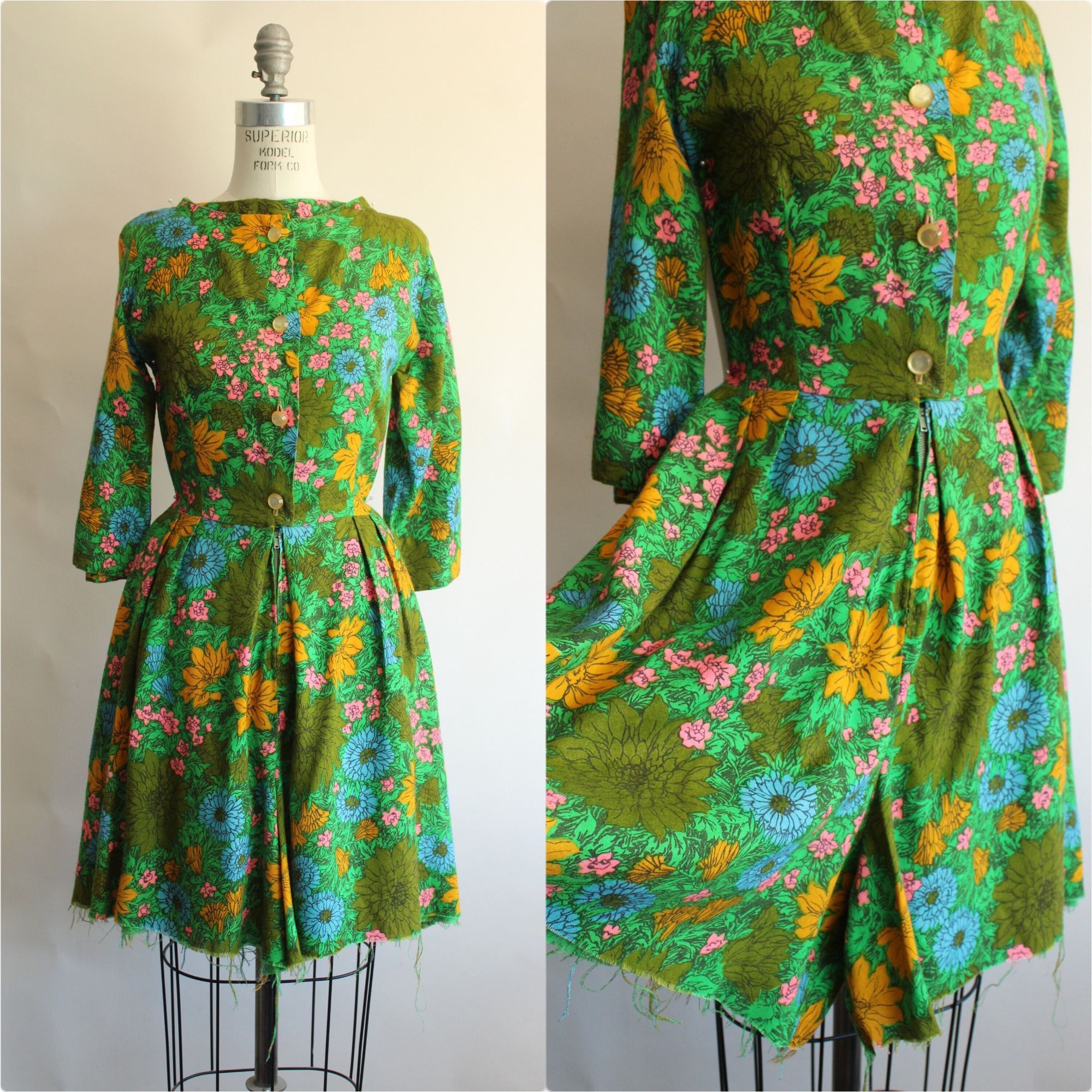 Vintage Vintage 1960s Jumpsuit, Rosa Ray Floral Print Cutoff Shorts Size 26" / US 2 / IT 38 - 1 Thumbnail