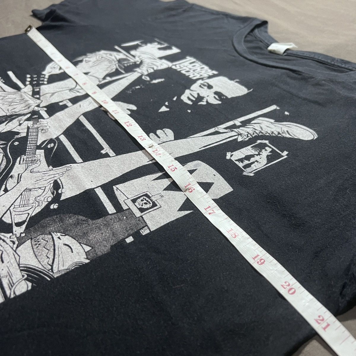 Band Tees Vintage Y2K Gorillaz Tee Alternative rock Electronic music Size US L / EU 52-54 / 3 - 5 Thumbnail