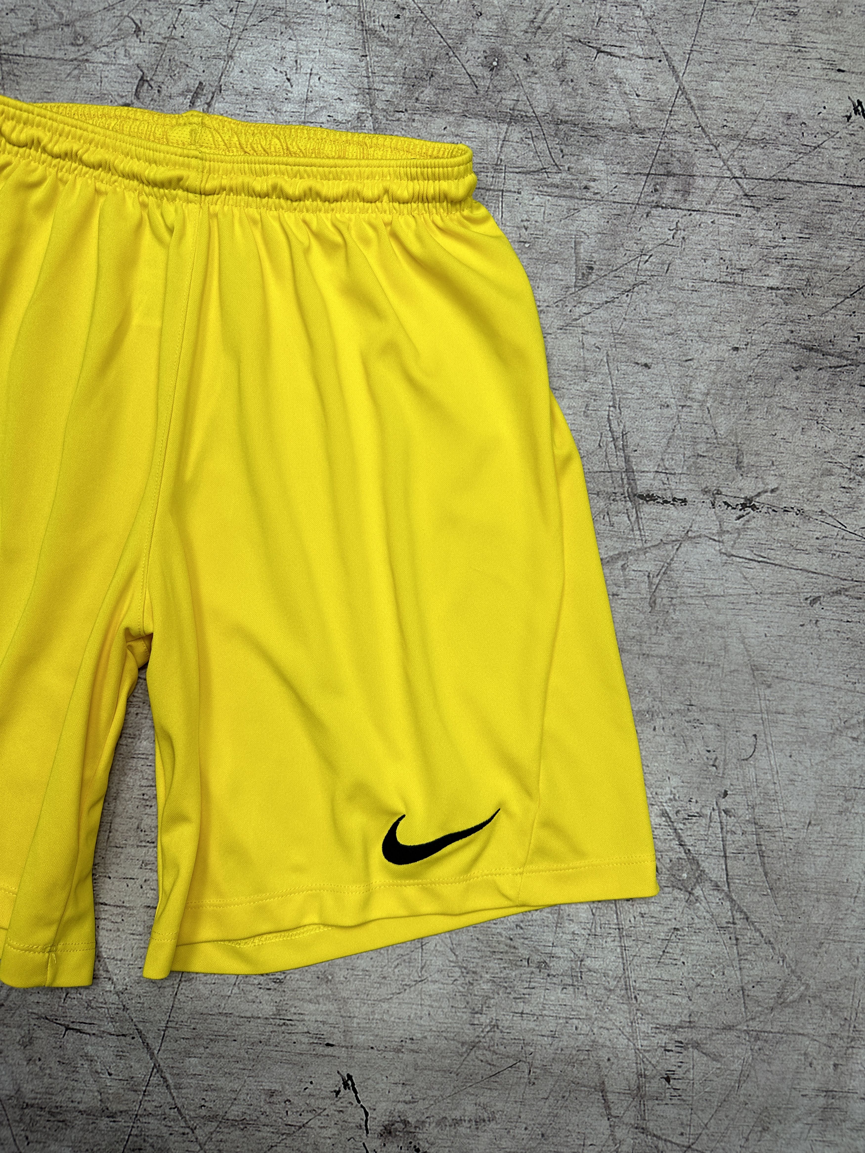 Nike Nike Dri Fit Mens Shorts Size US 34 / EU 50 - 2 Thumbnail