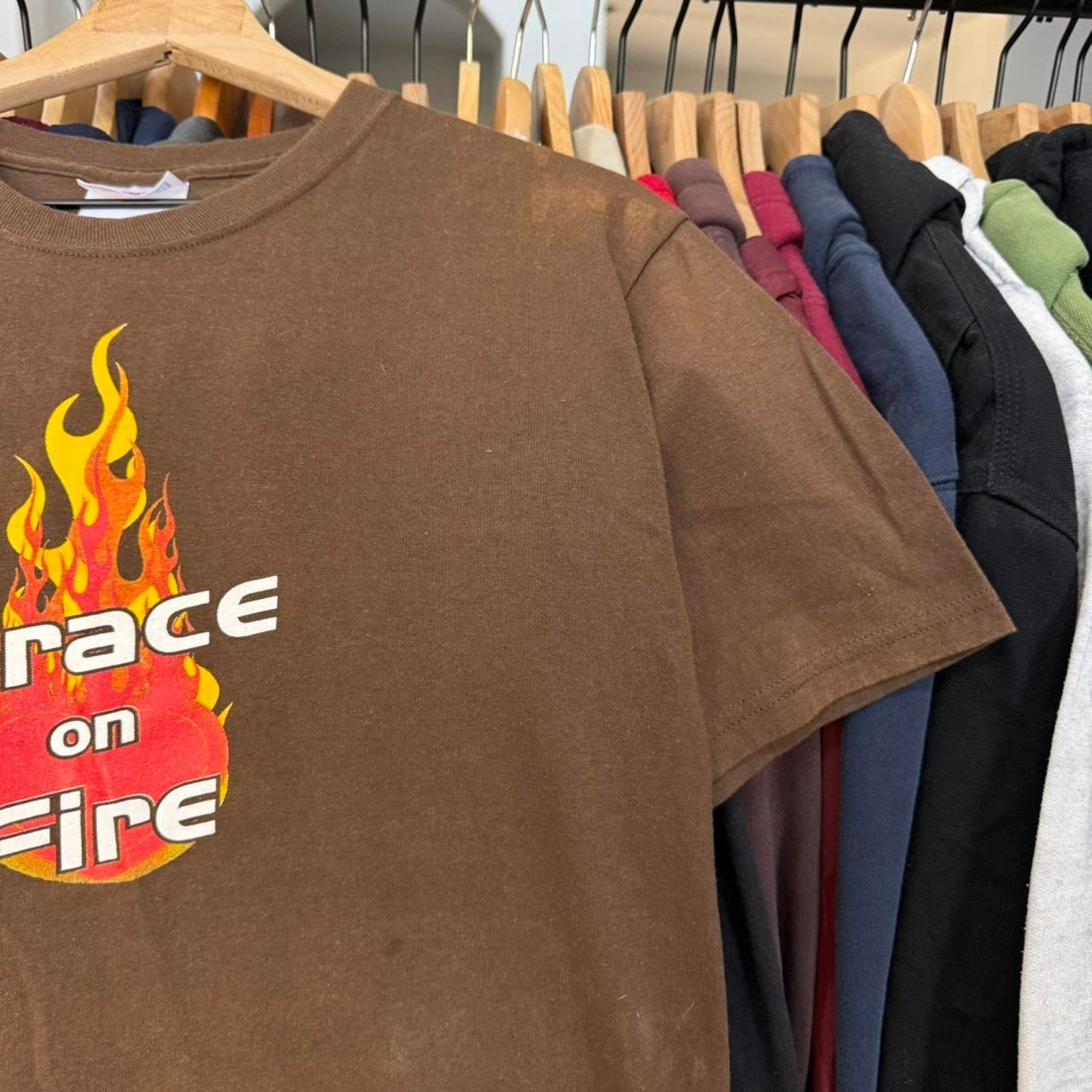 Hanes Vintage Y2K Grace on Fire Skater Style T-Shirt Brown Size US M / EU 48-50 / 2 - 3 Thumbnail